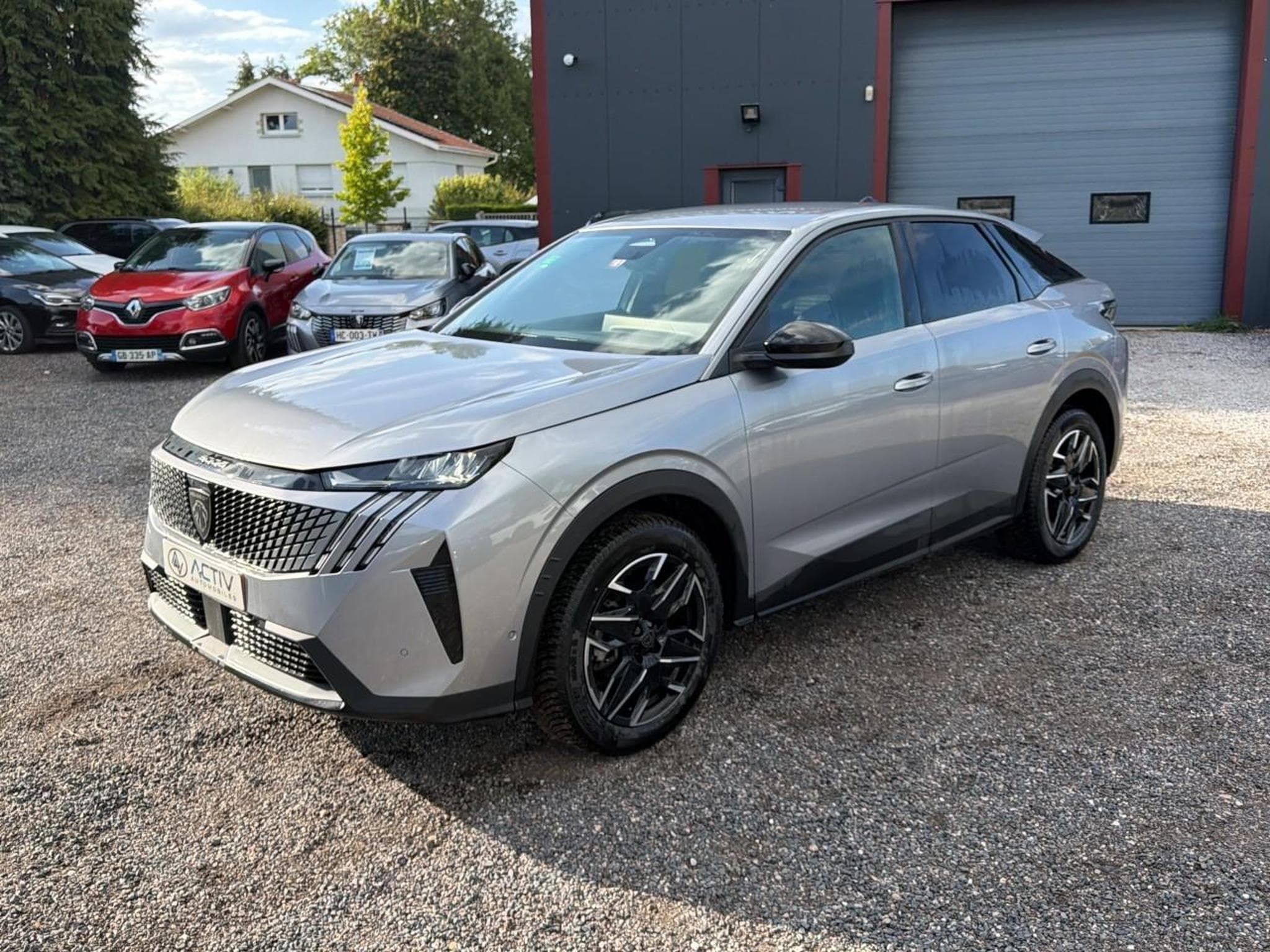 Peugeot 3008 1.2 HYBRID 145 ALLURE BUSINESS E-DCS6 (2025) - Photo 1