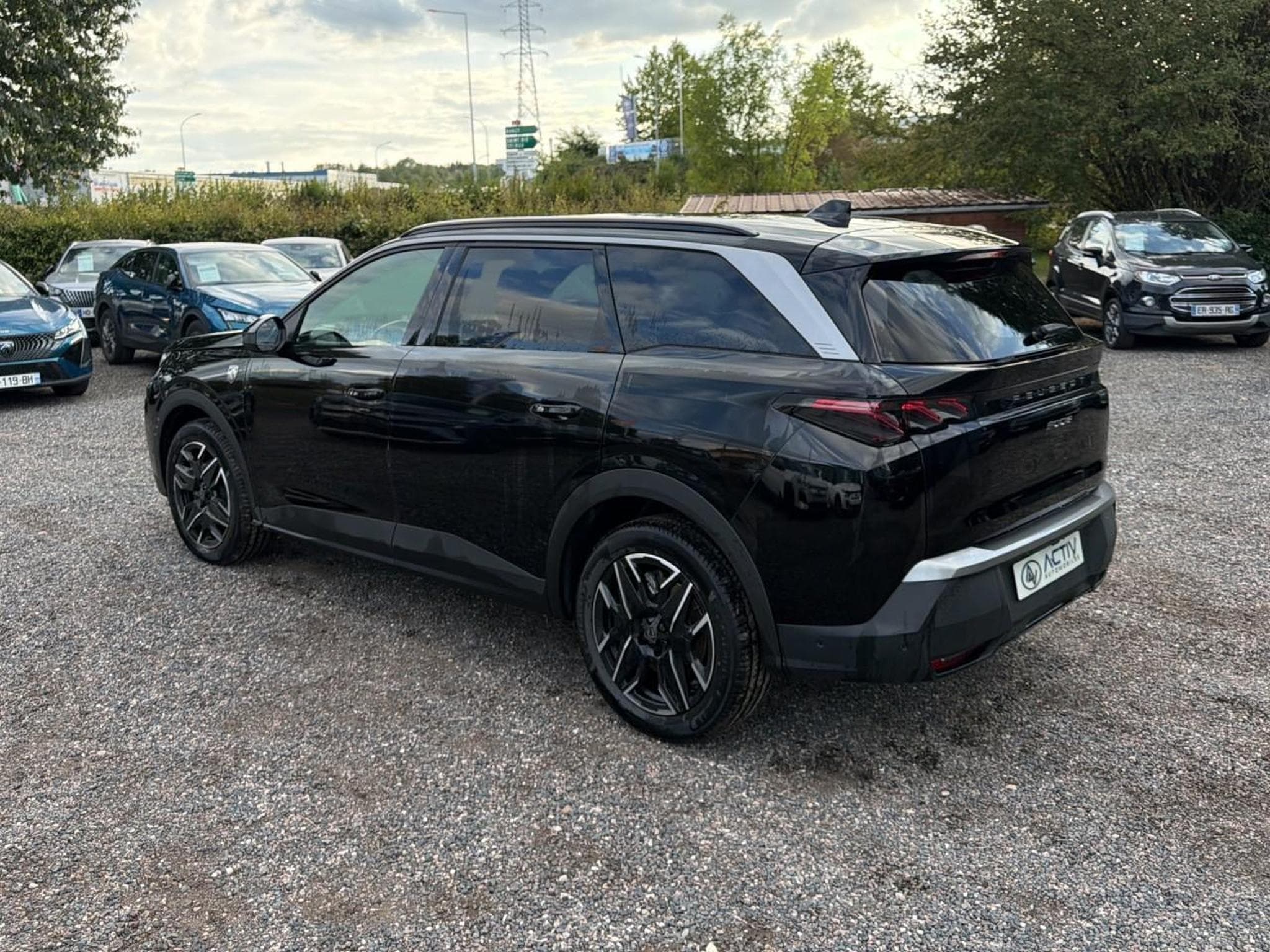 Peugeot 5008 HYBRID 145 GT E-DCS6 (2025) - Photo 7
