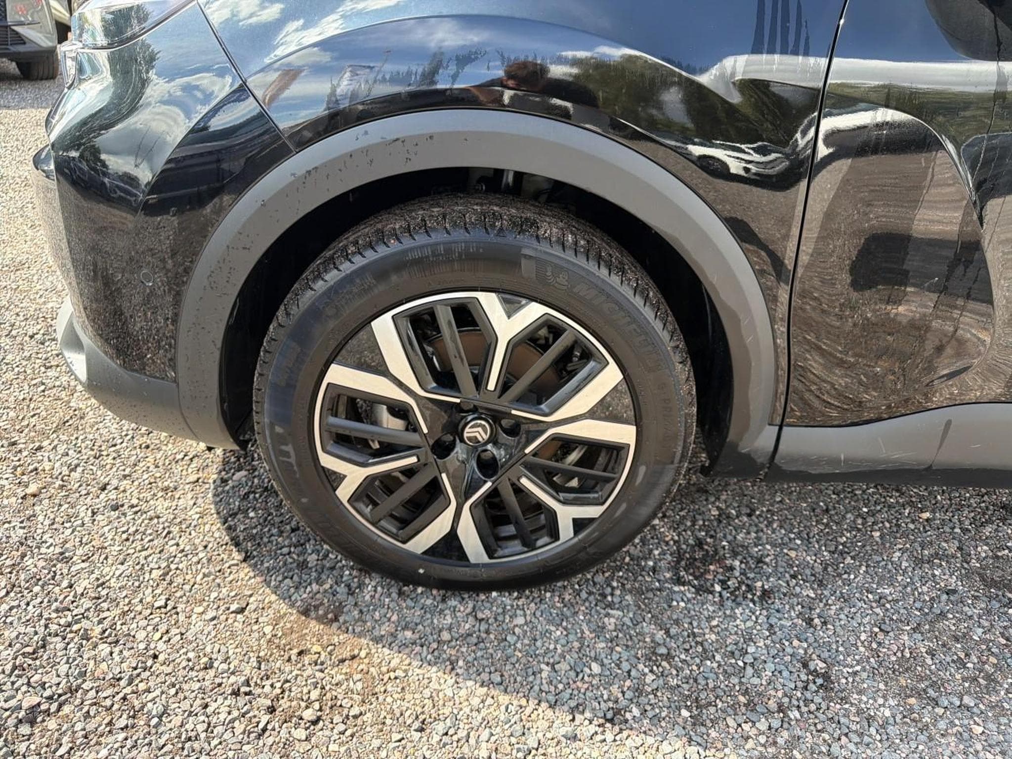 Citroen C4 X 1.2 HYBRIDE 145 MAX E-DCS6 (2025) - Photo 9