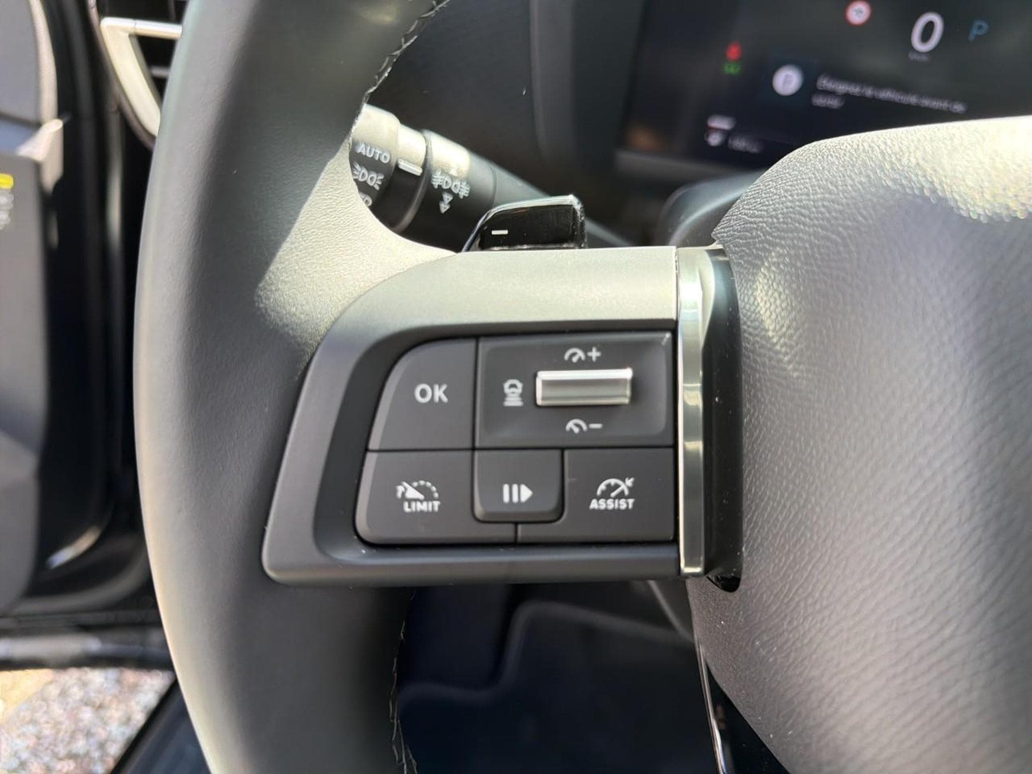 Citroen C4 X 1.2 HYBRIDE 145 MAX E-DCS6 (2025) - Photo 18