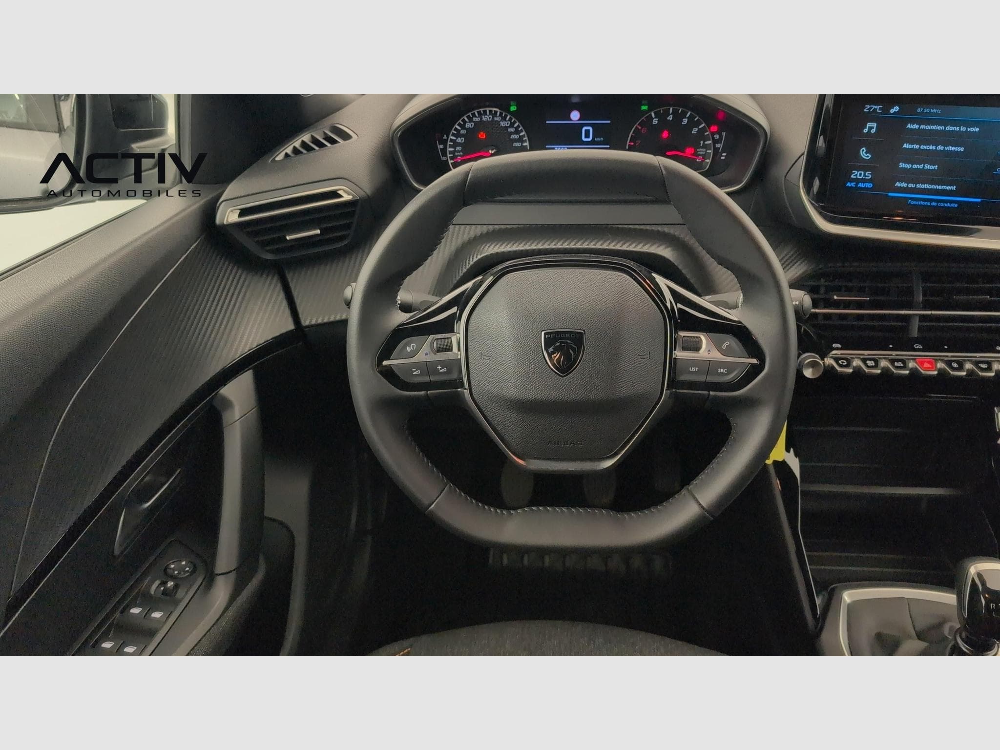 Peugeot 2008 100 S&S BVM6 Style (2025) - Photo 14