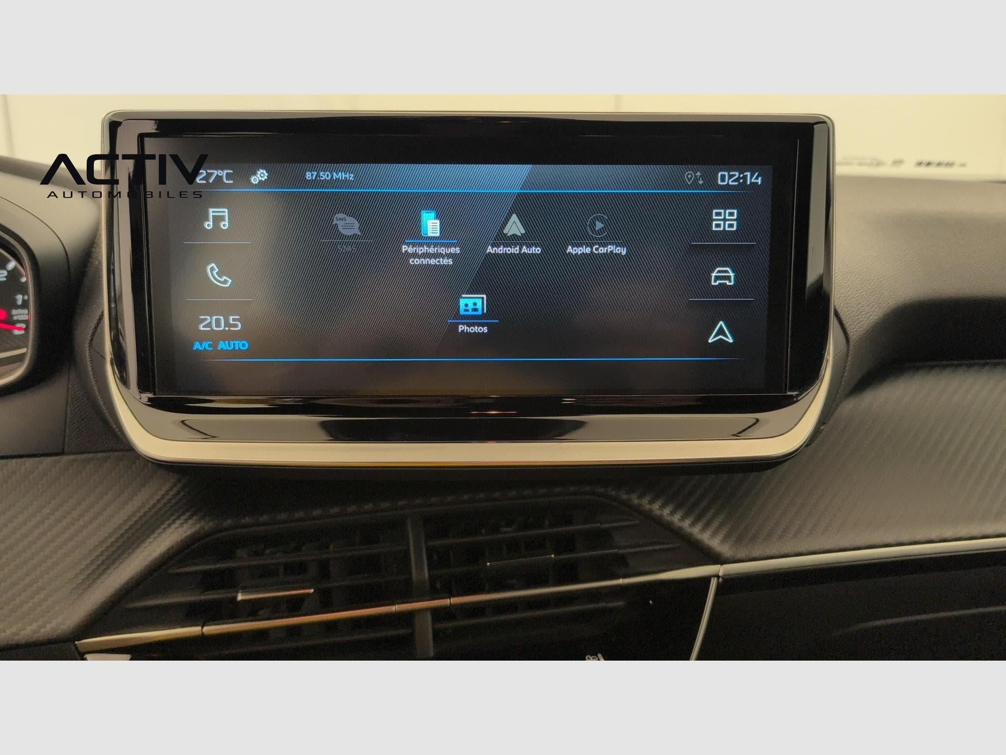 Peugeot 2008 100 S&S BVM6 Style (2025) - Photo 18