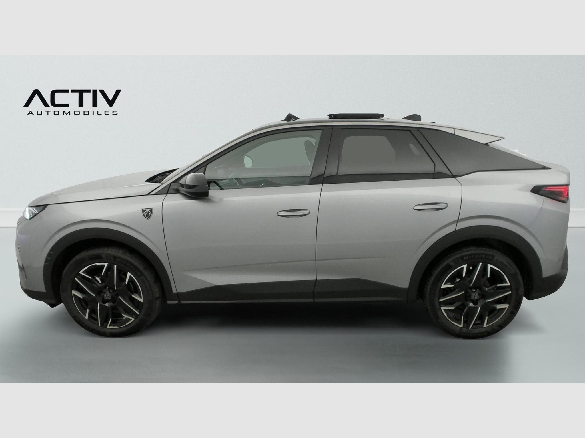 Peugeot 3008 Hybrid 145 e-DCS6 GT (2025) - Photo 4