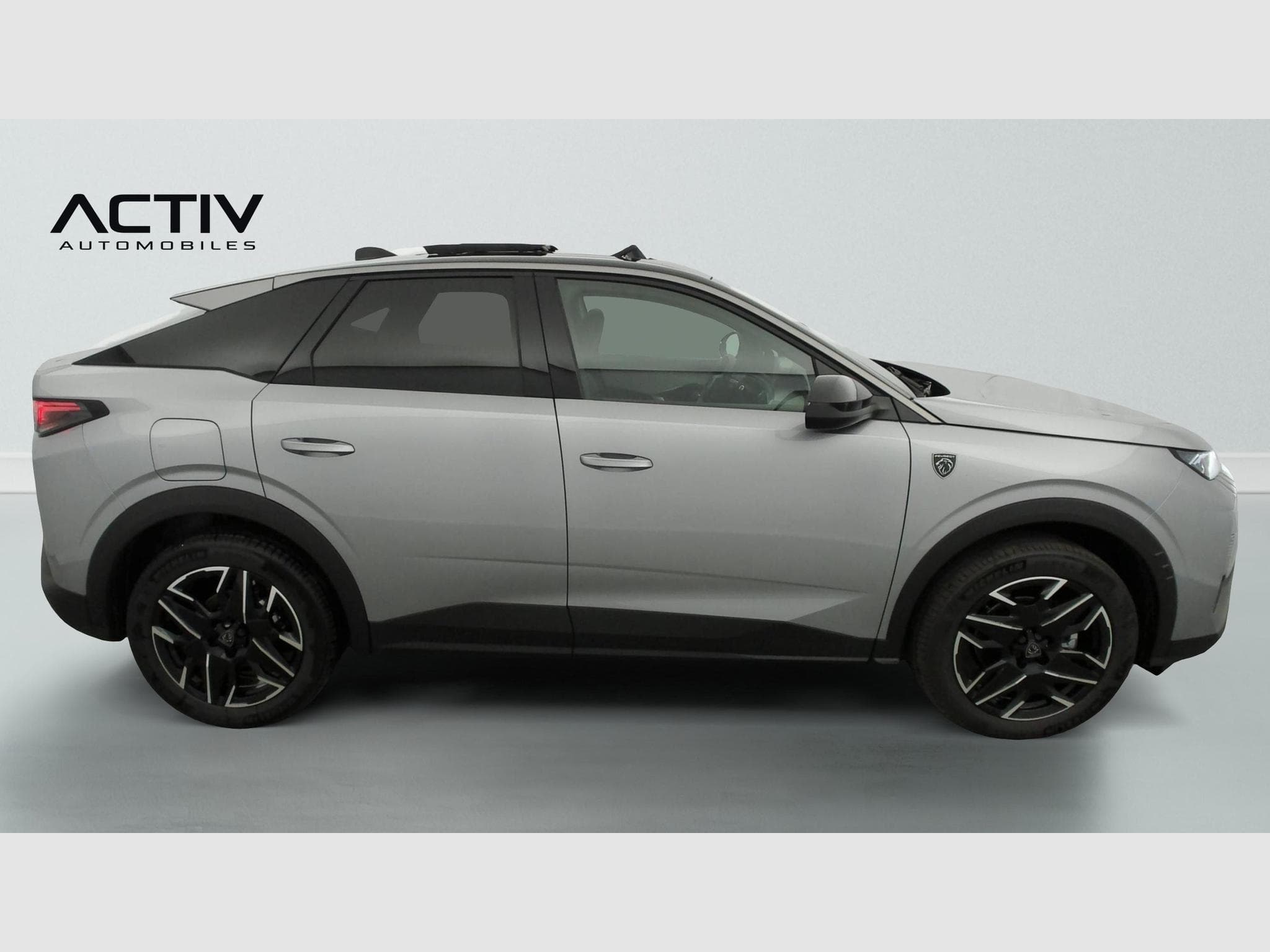 Peugeot 3008 Hybrid 145 e-DCS6 GT (2025) - Photo 8