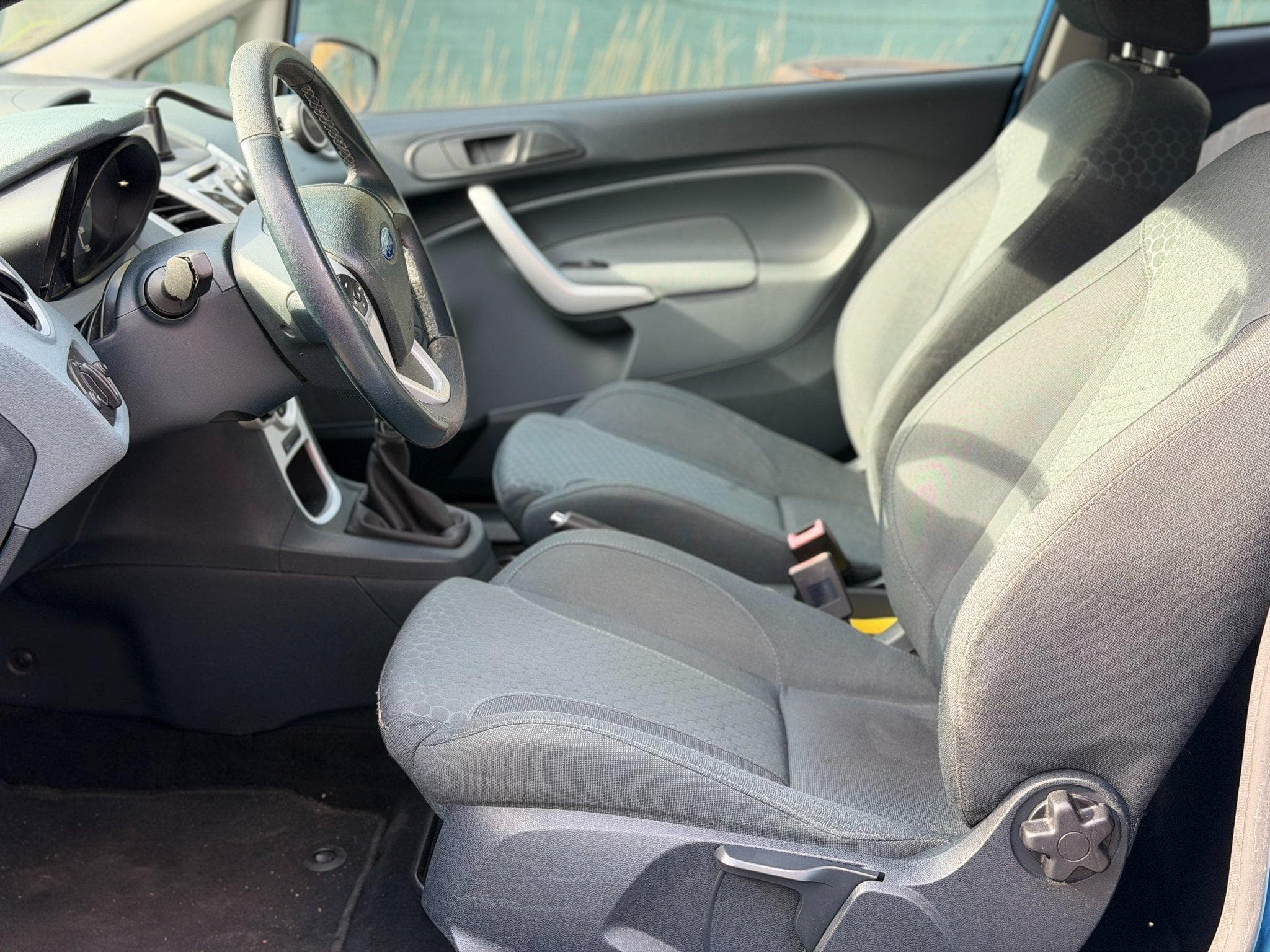 Ford Fiesta 1.4 St-Line 100 (2010) - Photo 8