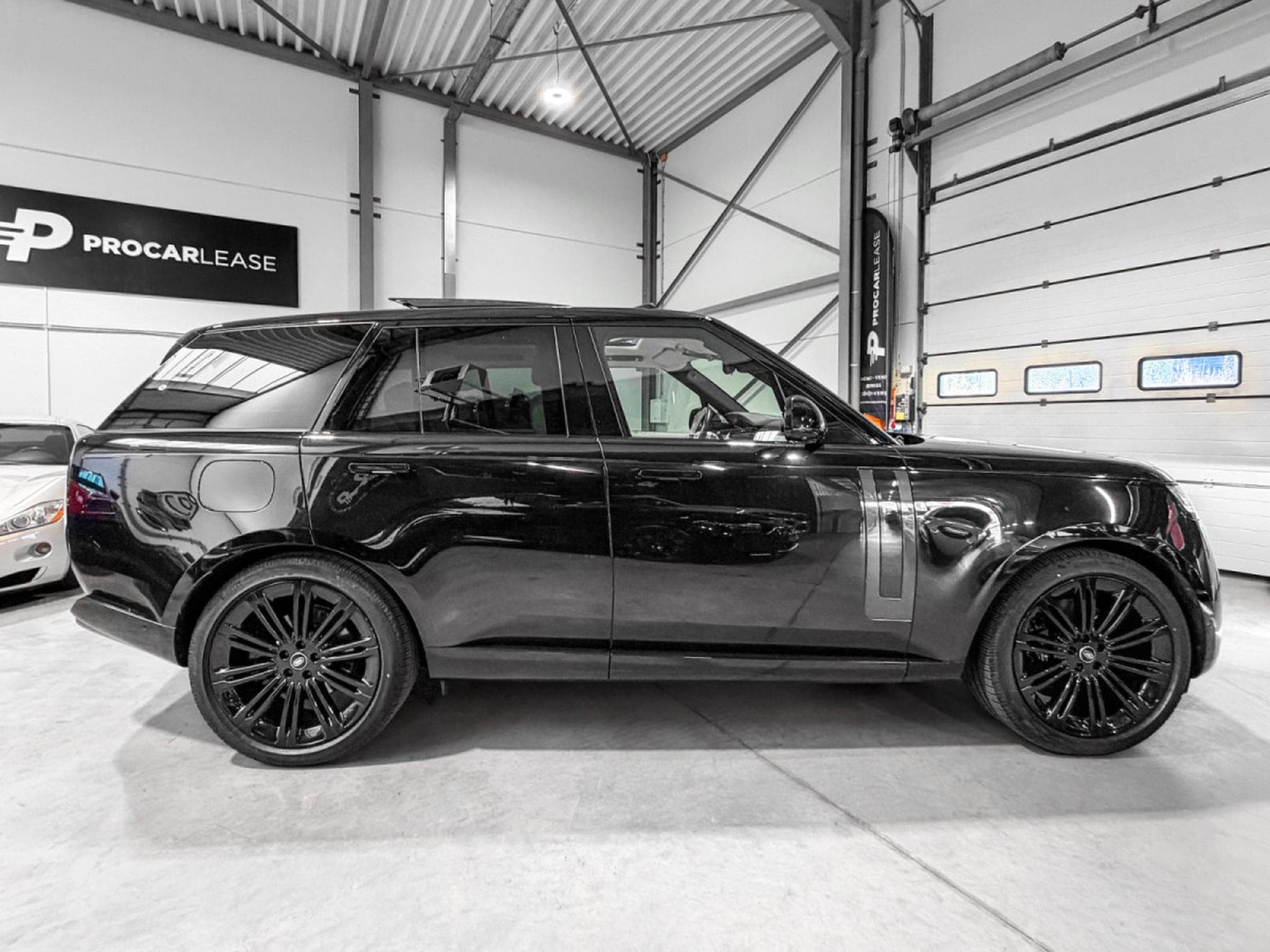 Land-Rover Range Rover Range Rover First Edition L460 D350/23'/360°/PANORAMA/VOLL (2023) - Photo 16