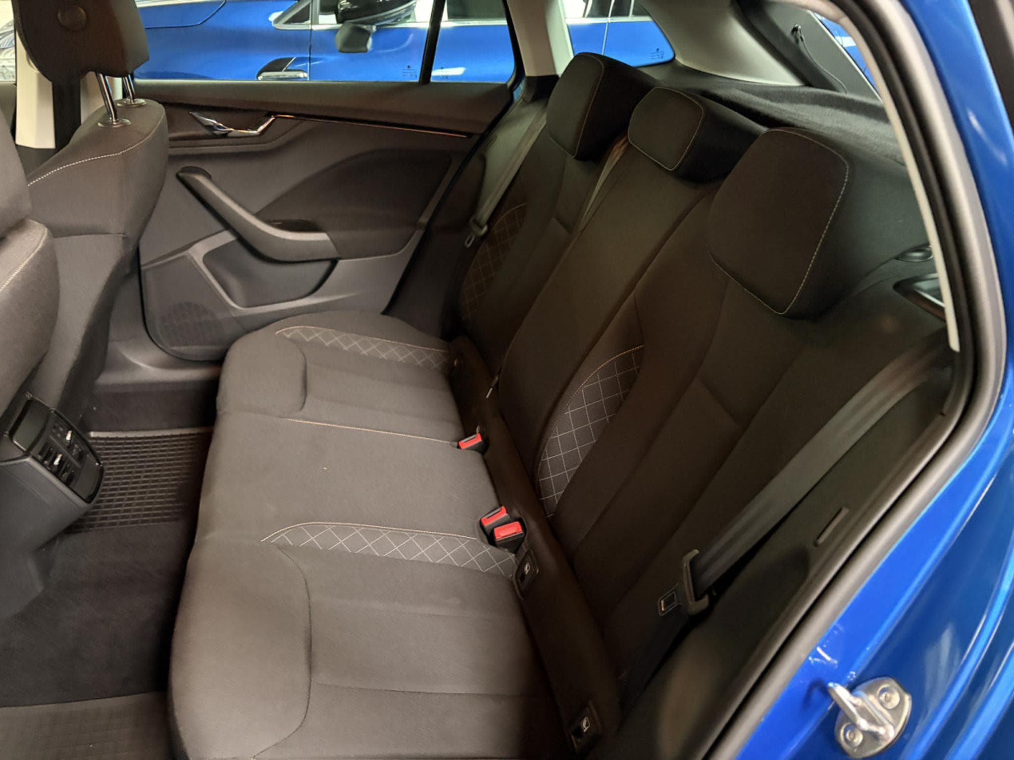Skoda Scala 1.5 TSi Ambition (2020) - Foto 12