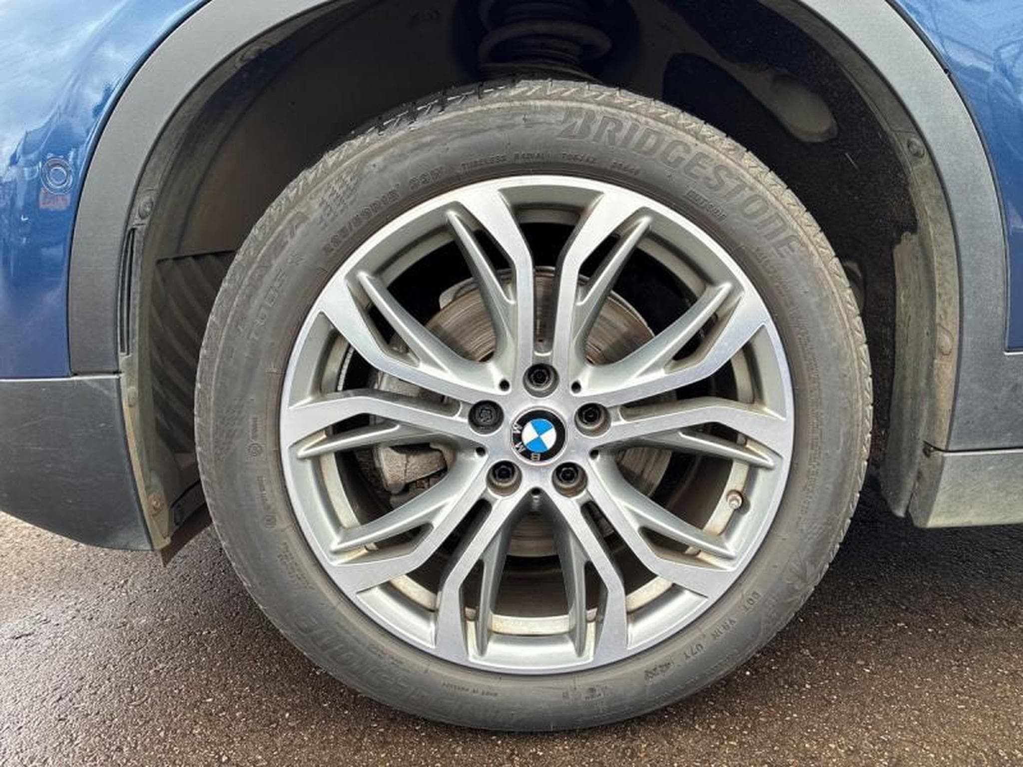BMW X2 X1 X2 sDrive18d (2021) - Photo 6