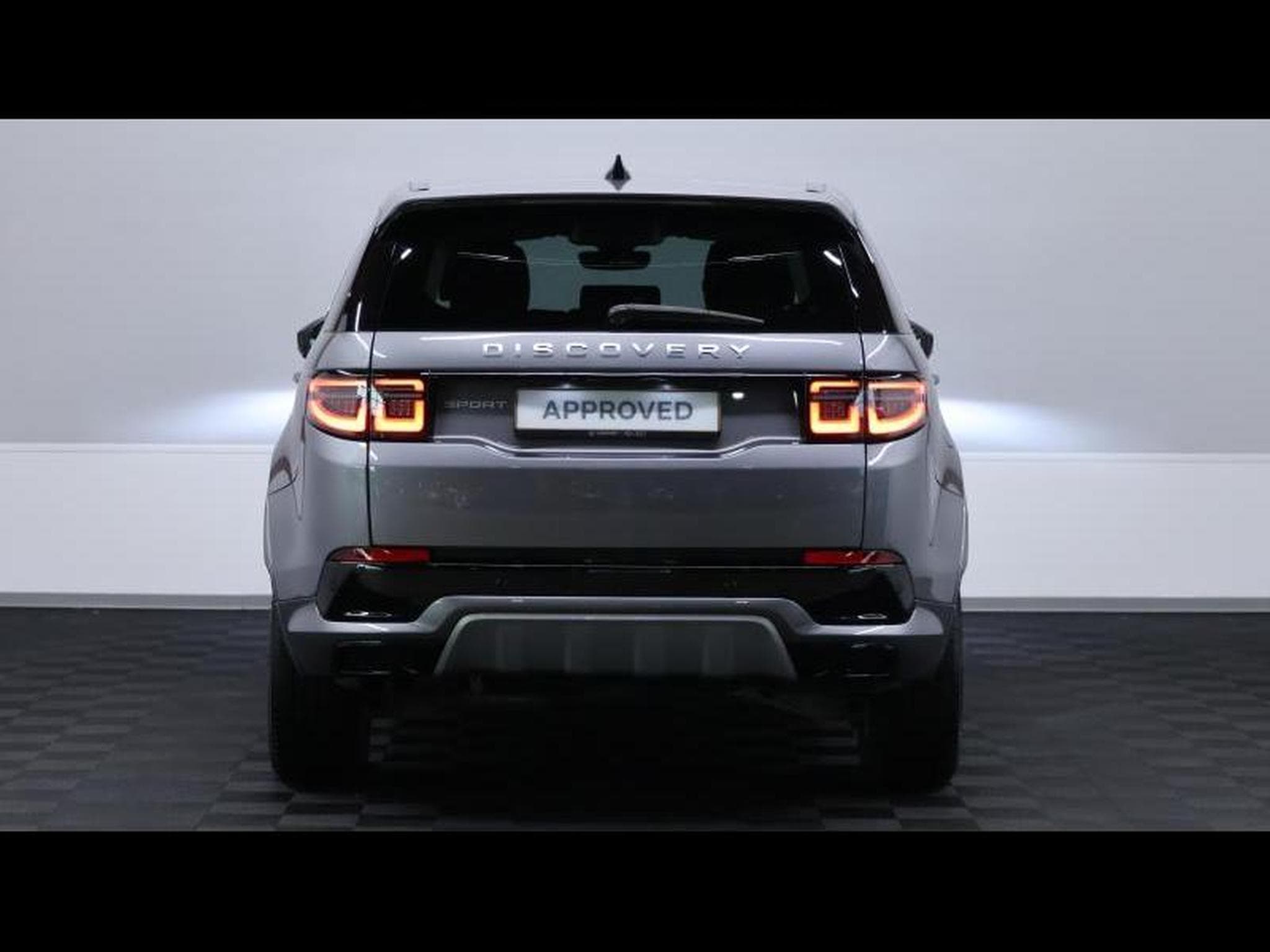 Land-Rover Discovery Sport D165 AWD Auto 7places (2025) - Photo 6