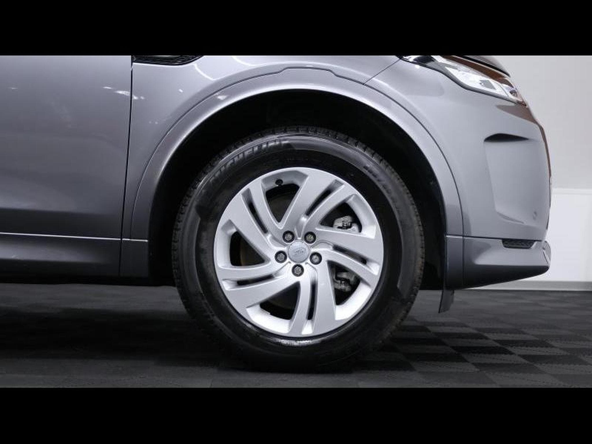 Land-Rover Discovery Sport D165 AWD Auto 7places (2025) - Photo 13