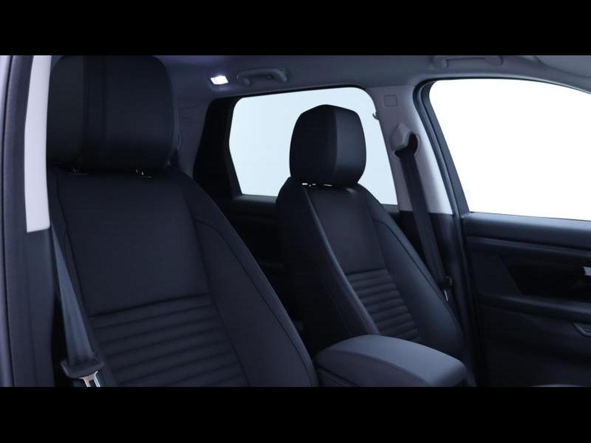 Land-Rover Discovery Sport D165 AWD Auto 7places (2025) - Photo 15