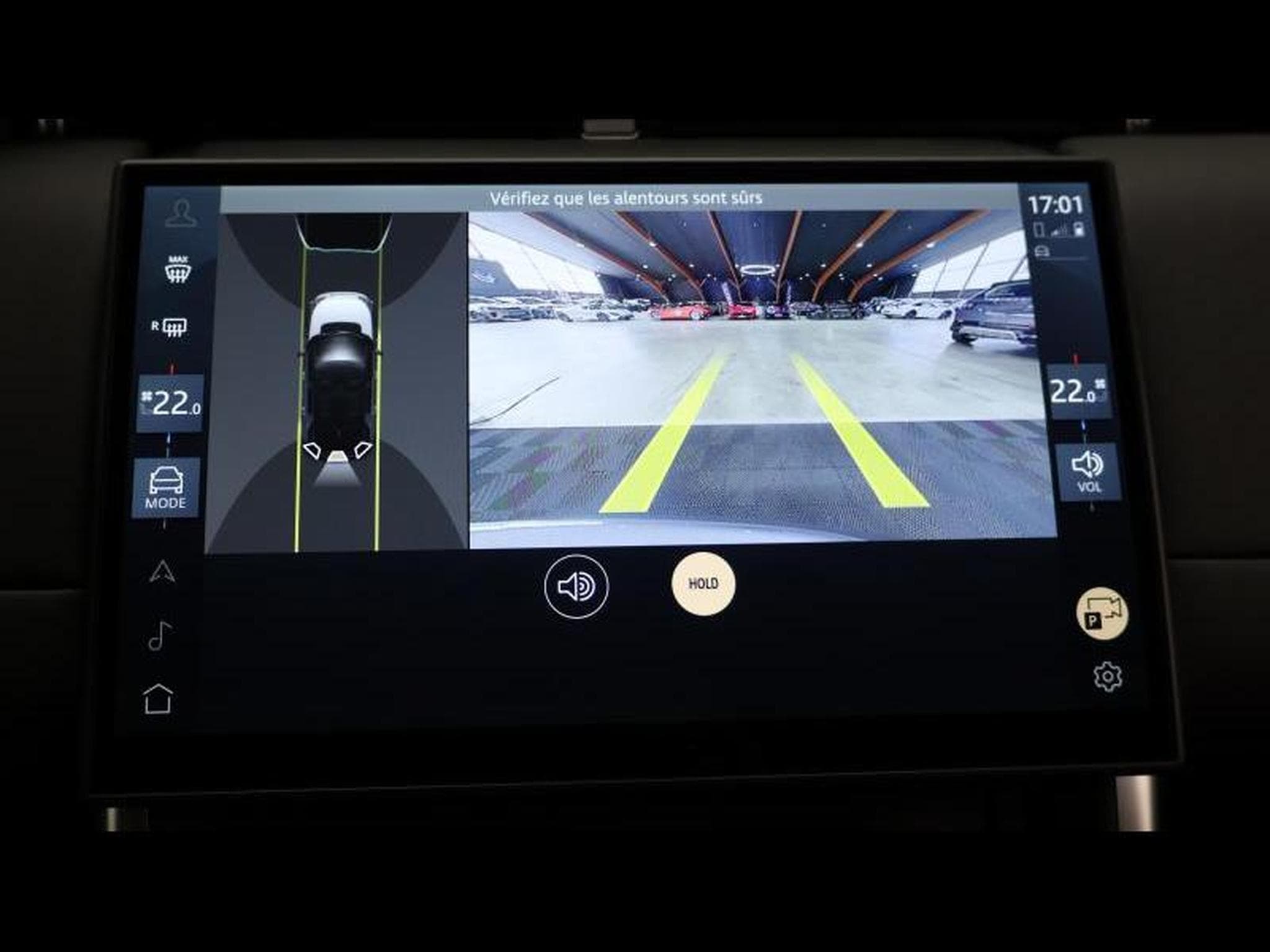 Land-Rover Discovery Sport D165 AWD Auto 7places (2025) - Photo 25