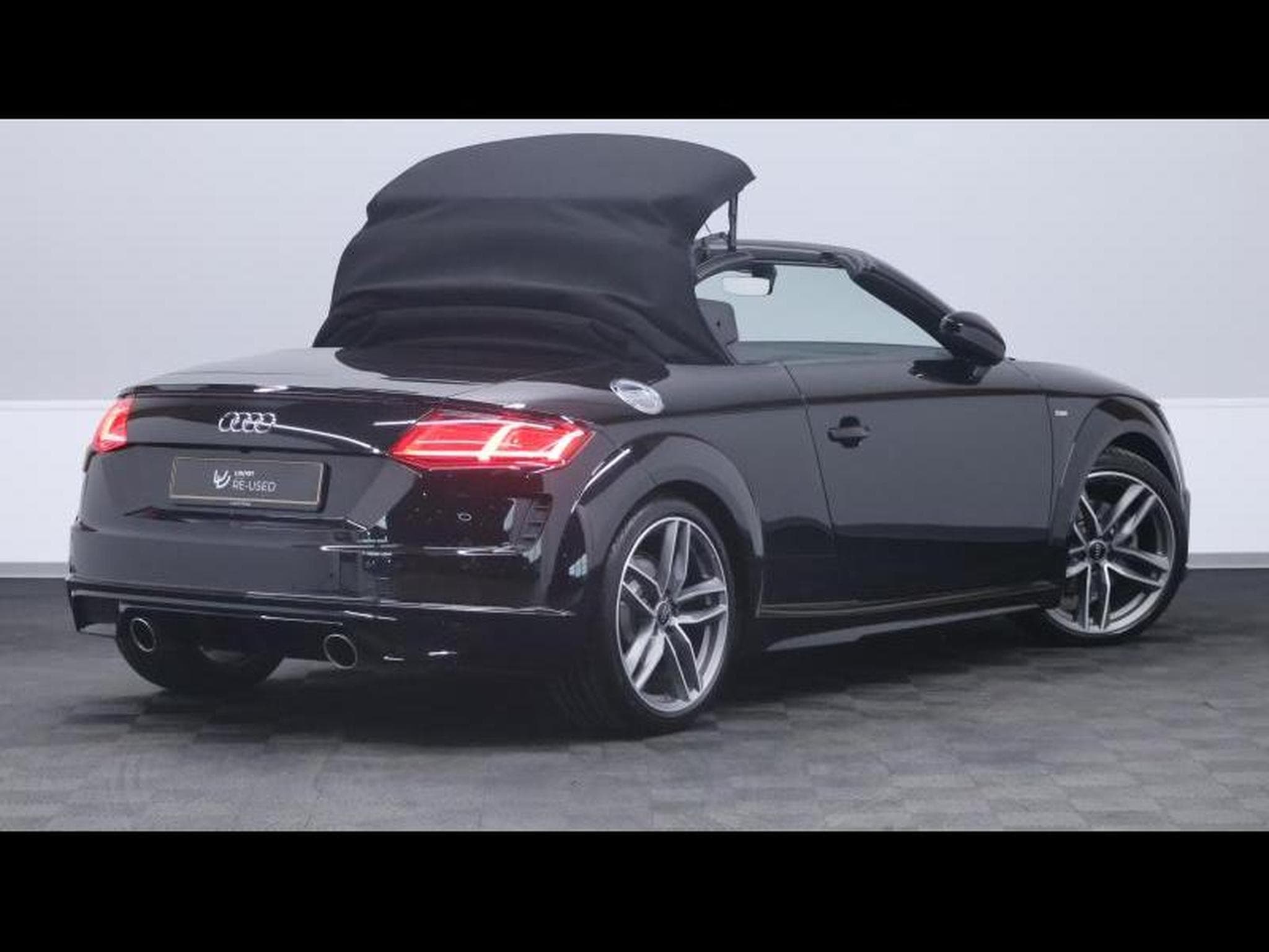 Audi TT S-Line 40 TFSi 204 S-Tronic (2023) - Photo 15