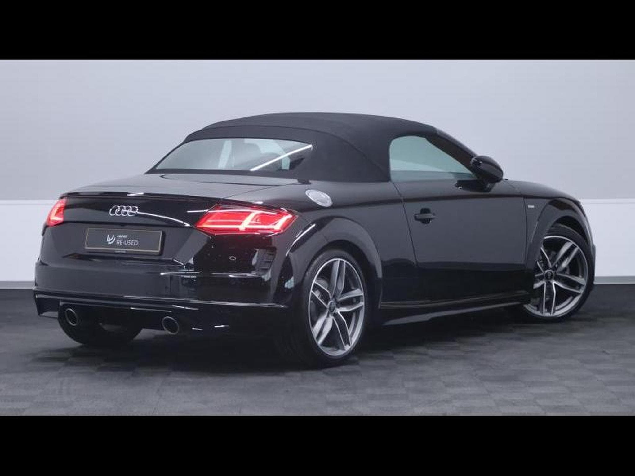 Audi TT S-Line 40 TFSi 204 S-Tronic (2023) - Photo 16