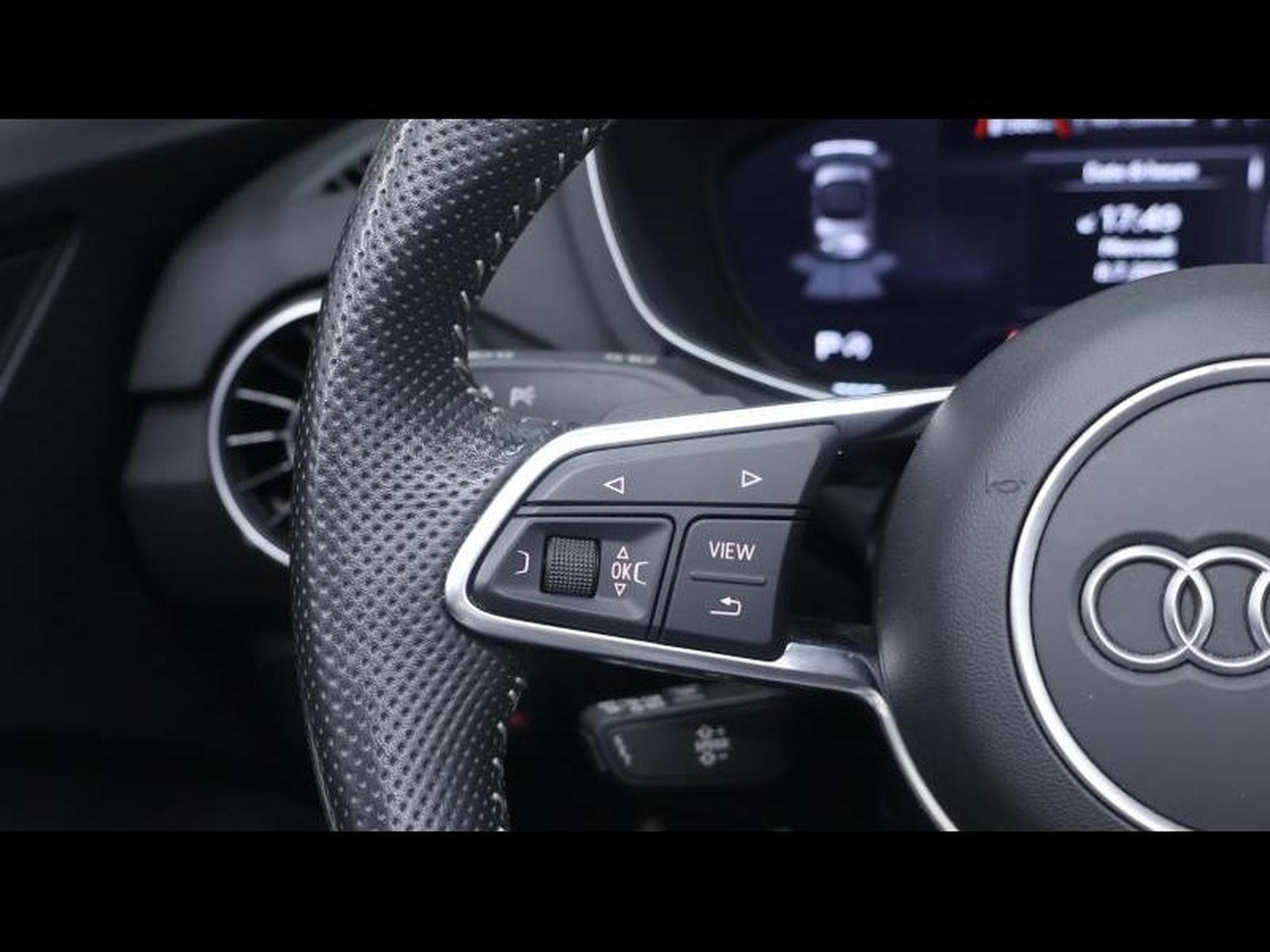 Audi TT S-Line 40 TFSi 204 S-Tronic (2023) - Photo 32