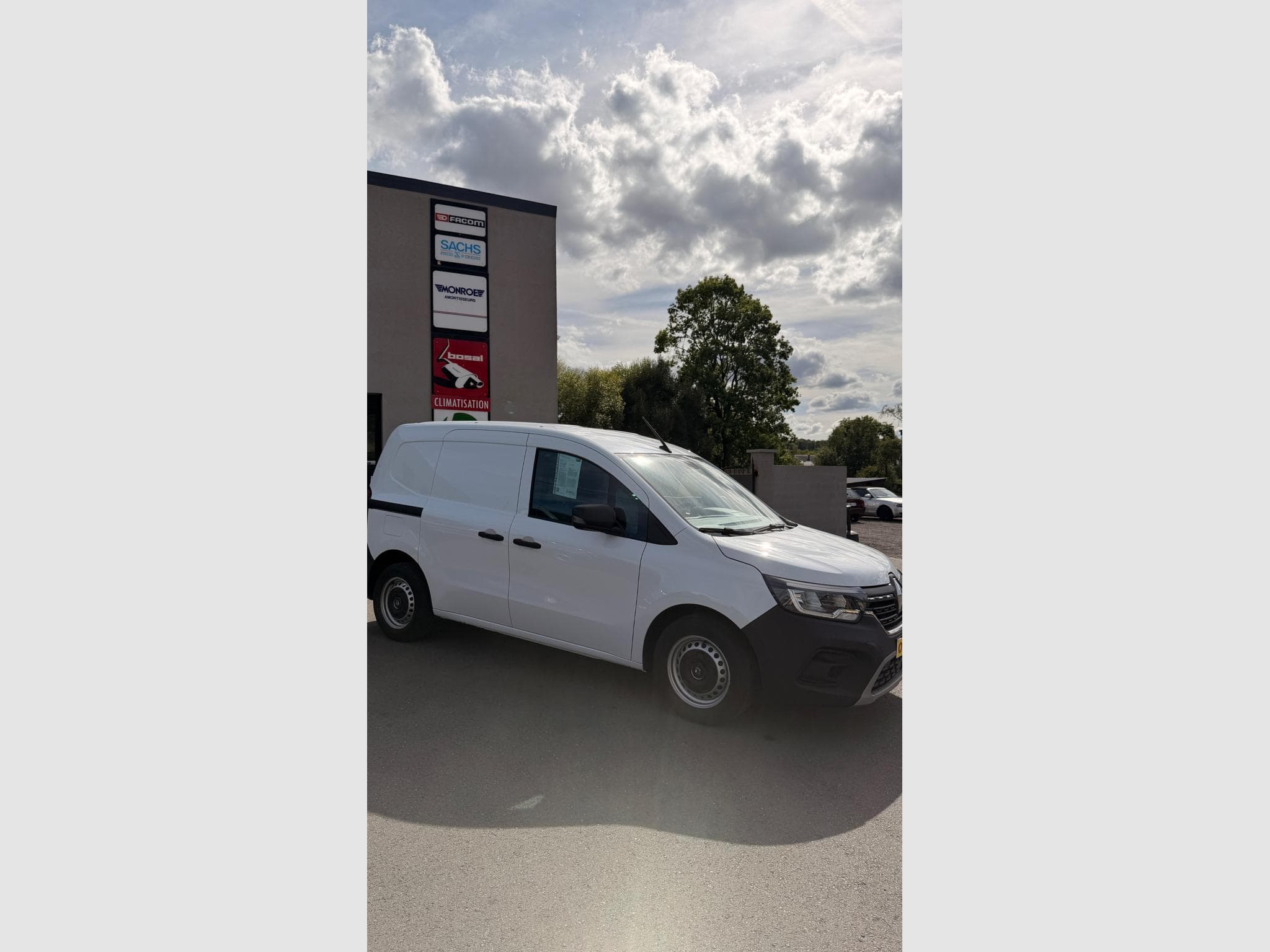 Renault Kangoo Rapid Blue 1,5 dCi 95 (2022) - Foto 3