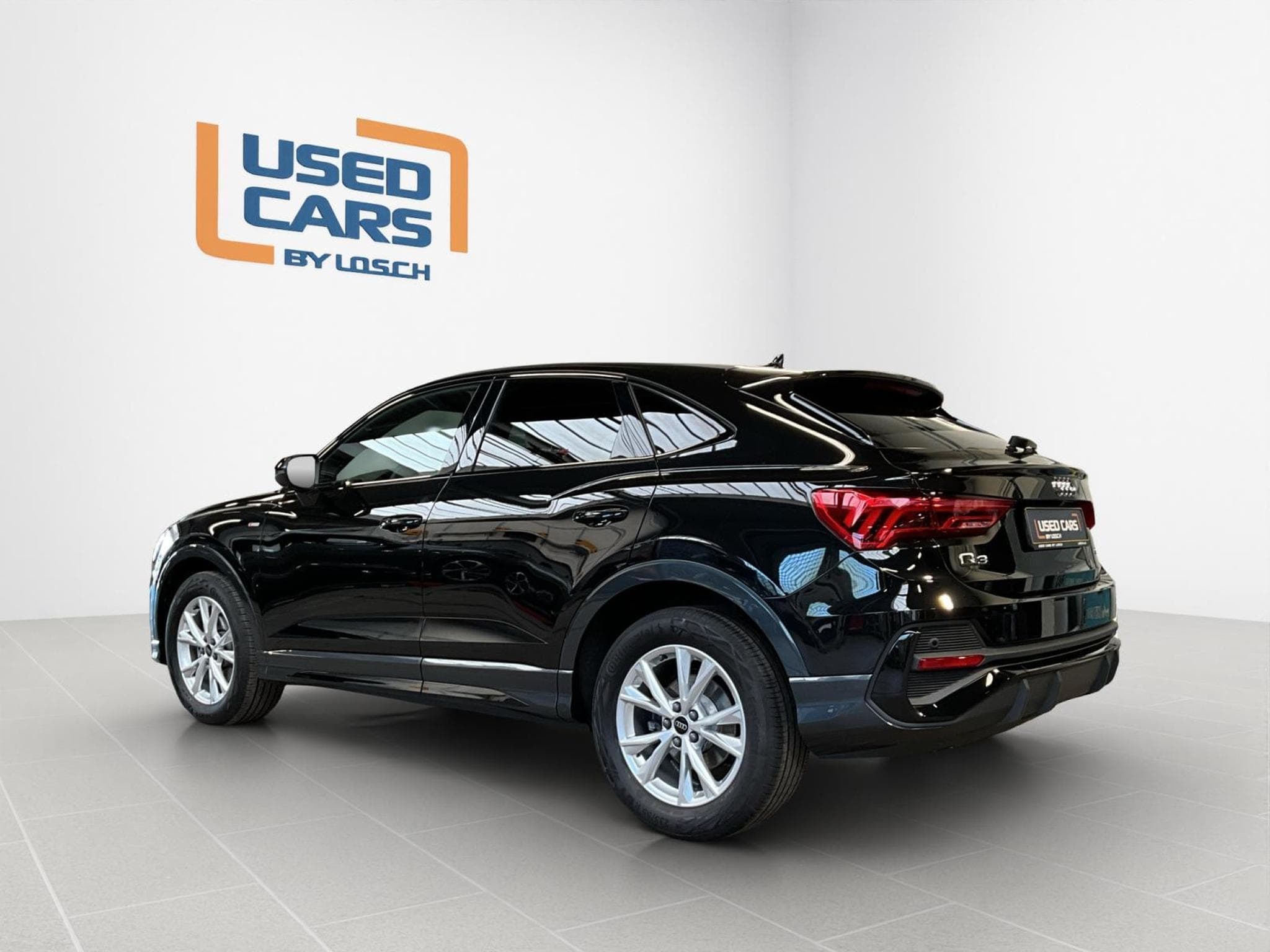Audi Q3 SB+S-line+P.Premium+Black-Style+Led (2025) - Photo 5