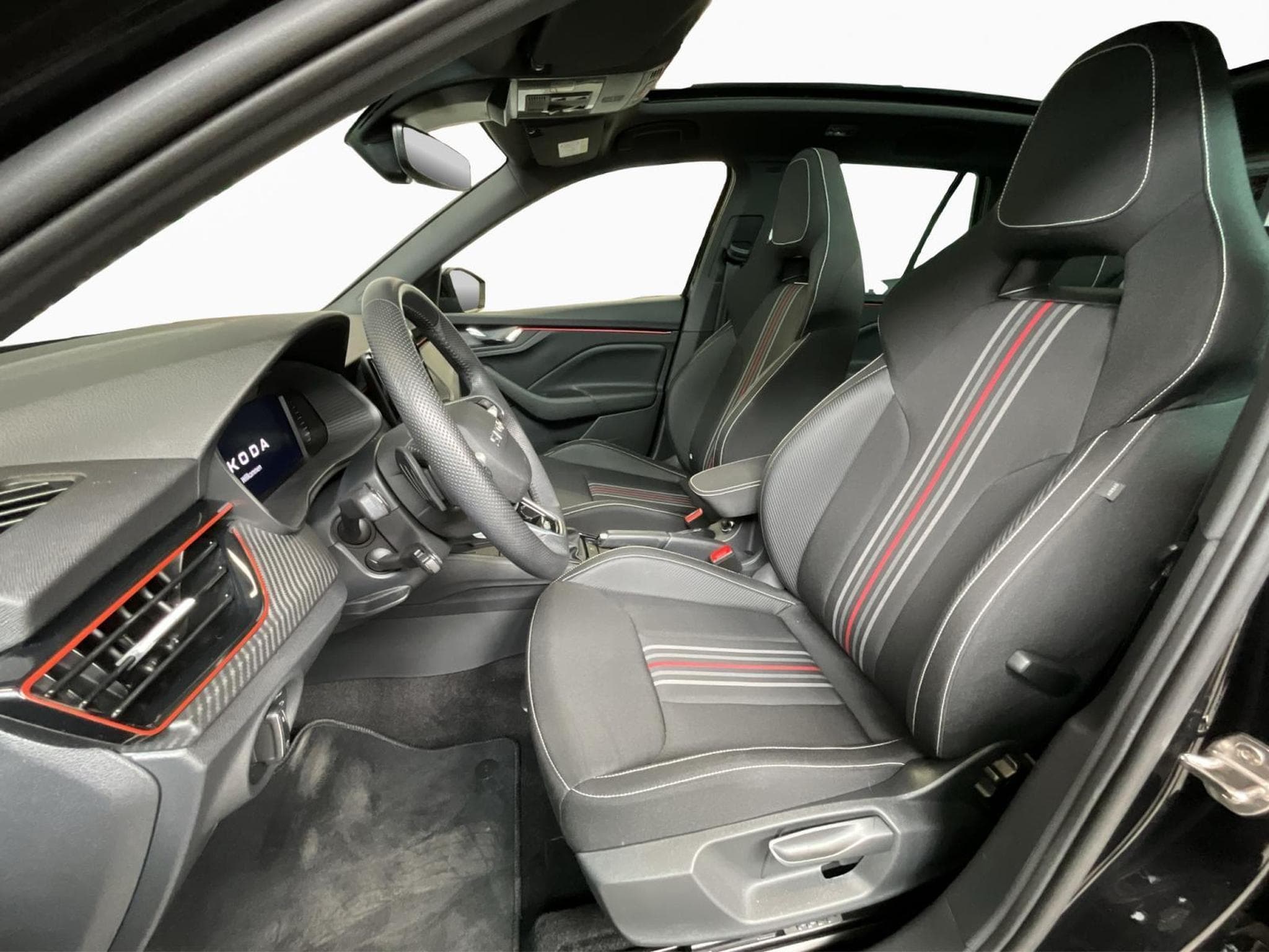 Skoda Kamiq Monte-Carlo+DSG+Park&Go+Pano+P.Ass-Drive+ (2025) - Foto 9