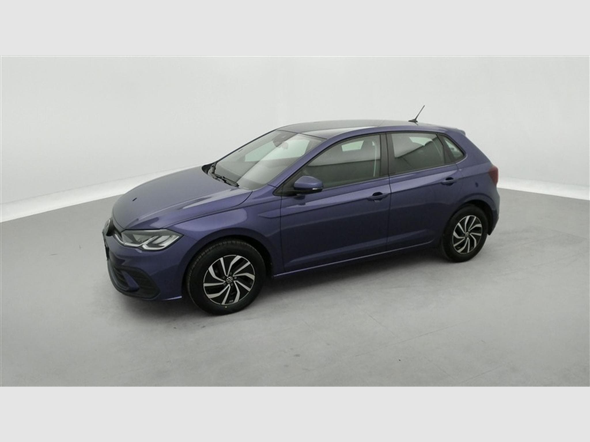 VW Polo 1.0i Life CARPLAY / FULL LED / PDC / ALU (2022) - Photo 21