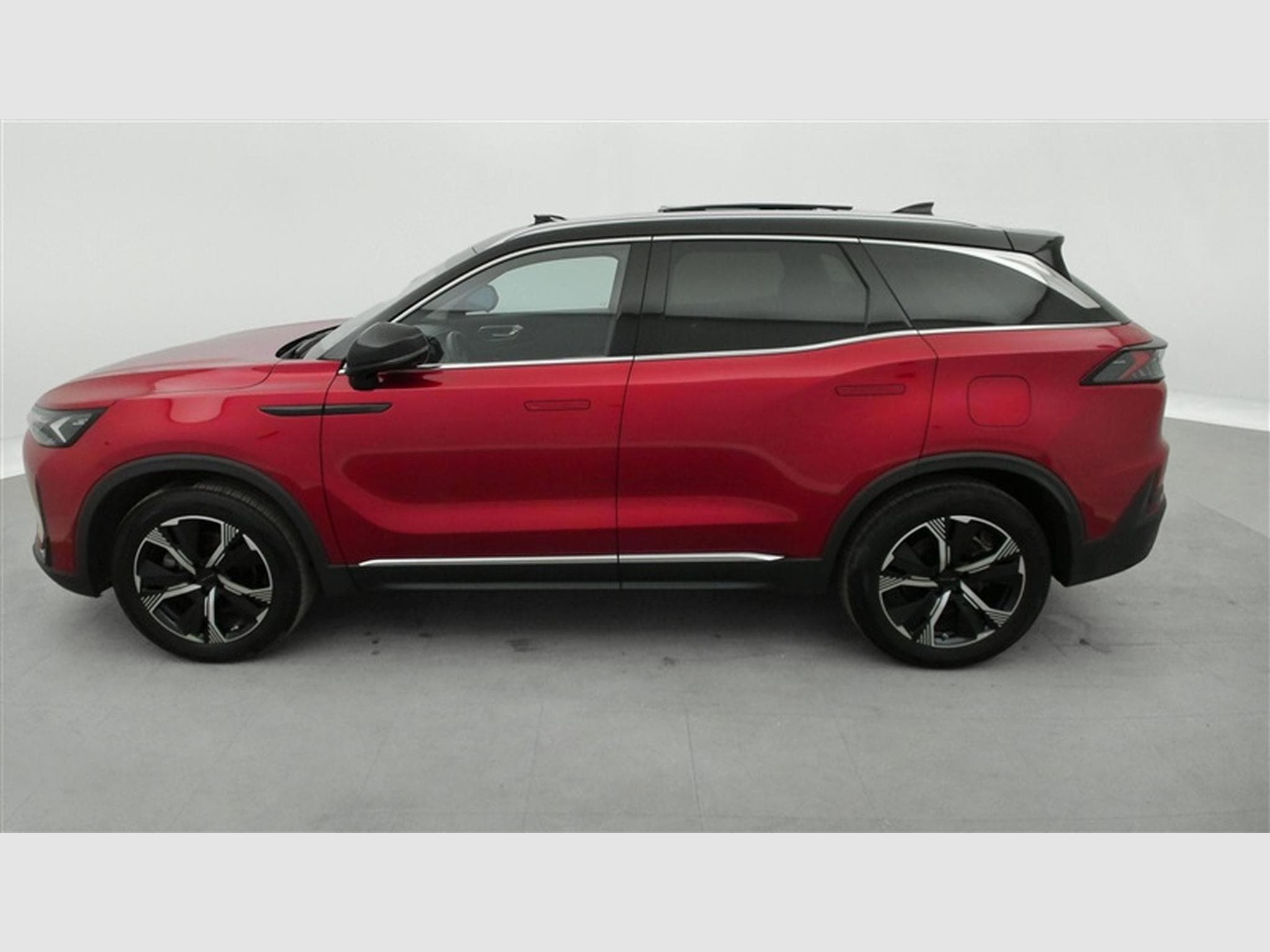 BAIC X75 X75 1.5e *CARPLAY/FULL LED/CUIR/CAM360/T.PANO OUV./JA19* (2025) - Photo 3