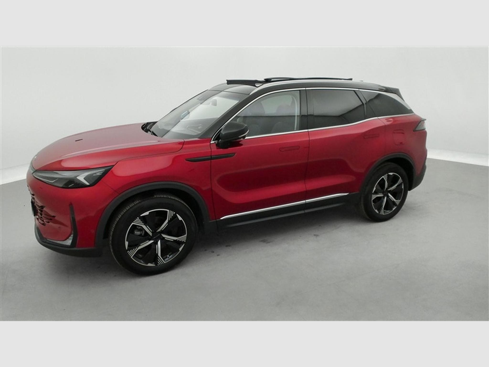 BAIC X75 X75 1.5e *CARPLAY/FULL LED/CUIR/CAM360/T.PANO OUV./JA19* (2025) - Photo 22