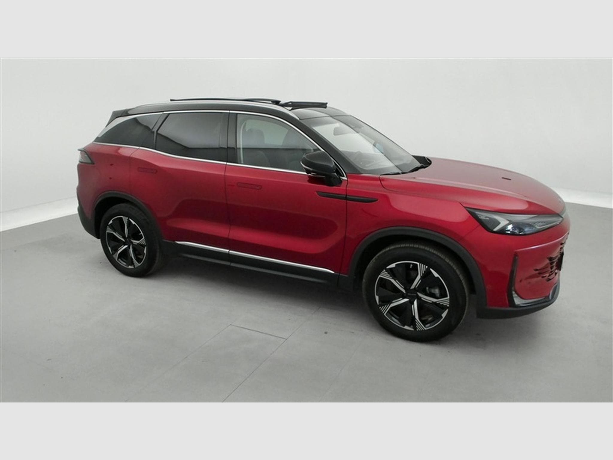 BAIC X75 X75 1.5e *CARPLAY/FULL LED/CUIR/CAM360/T.PANO OUV./JA19* (2025) - Photo 24