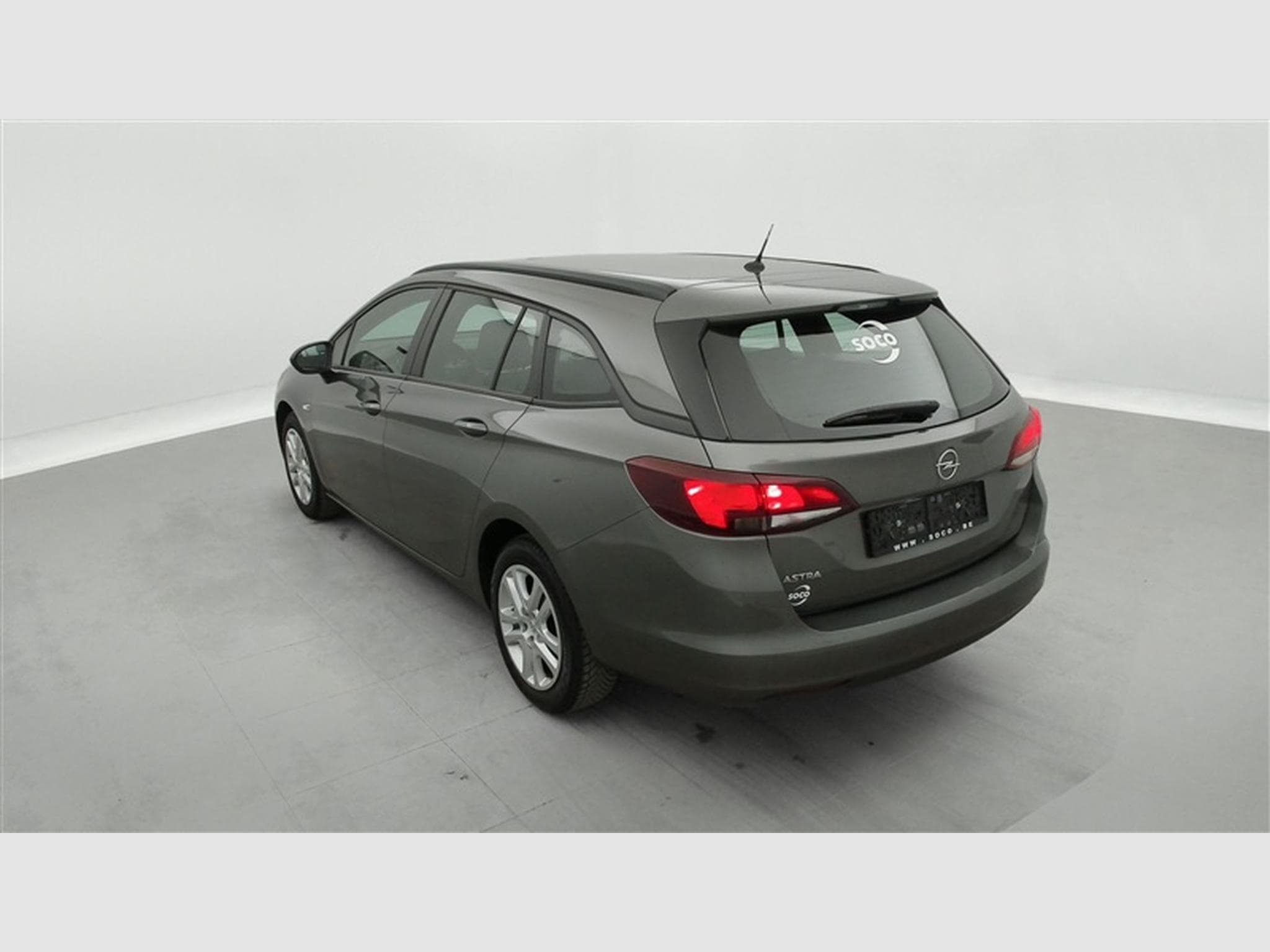 Opel Astra Sports Tourer 1.2 Turbo Edition (2022) - Photo 2