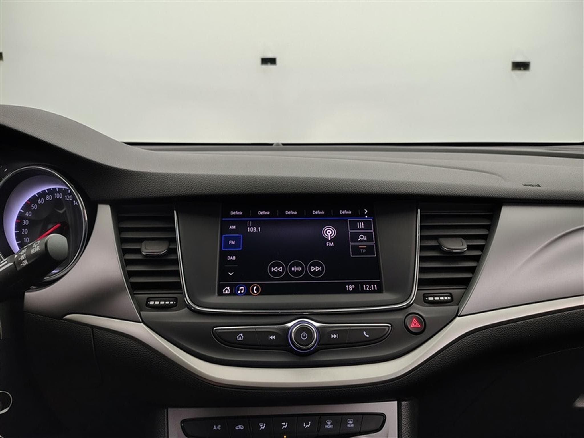 Opel Astra Sports Tourer 1.2 Turbo Edition (2022) - Photo 11