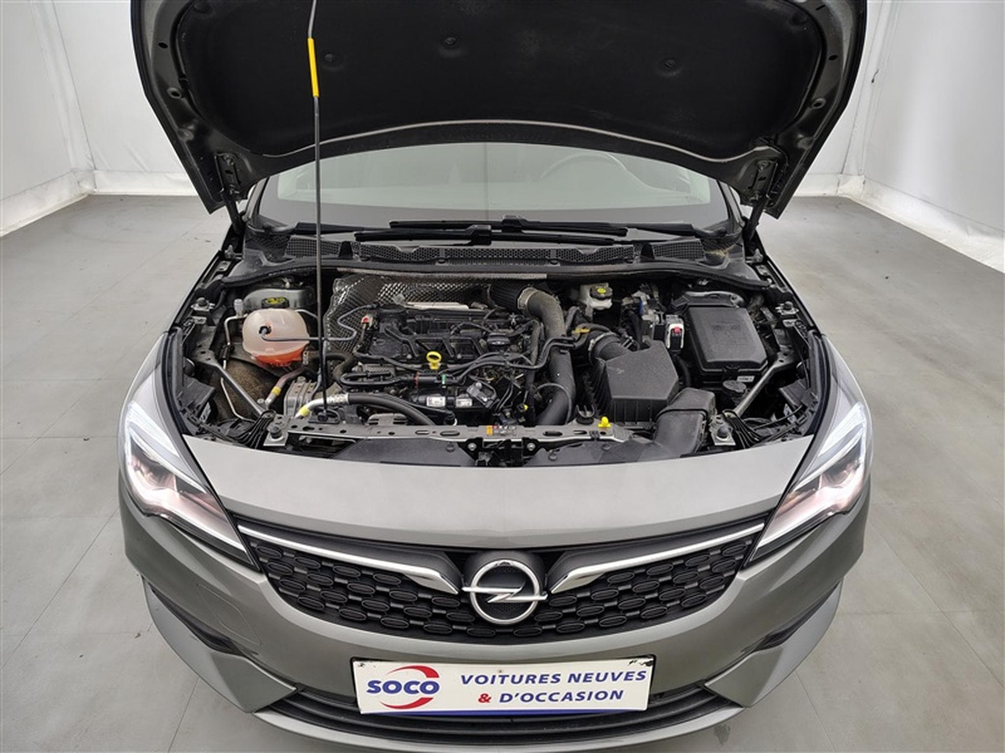 Opel Astra Sports Tourer 1.2 Turbo Edition (2022) - Photo 18