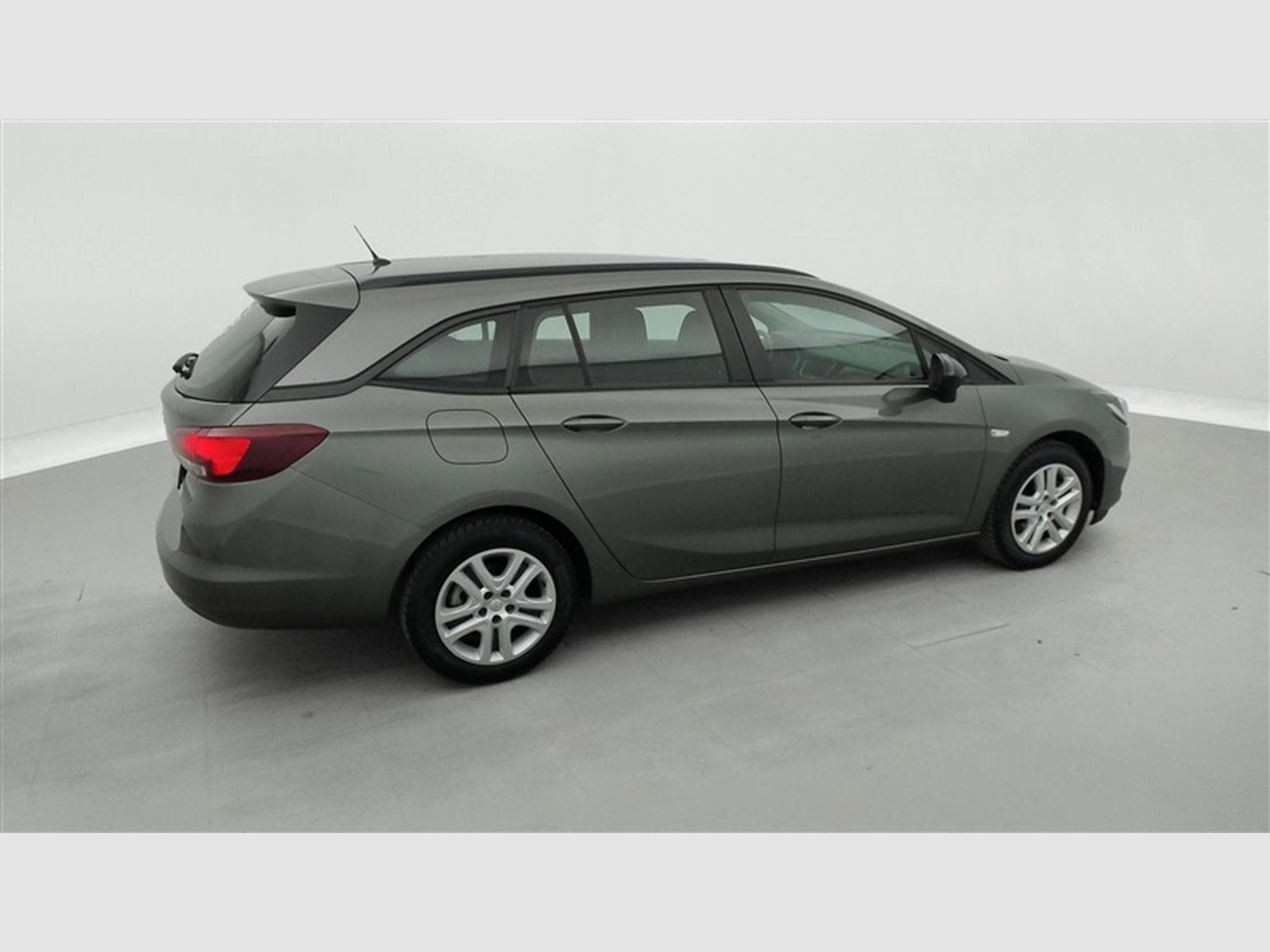 Opel Astra Sports Tourer 1.2 Turbo Edition (2022) - Photo 24