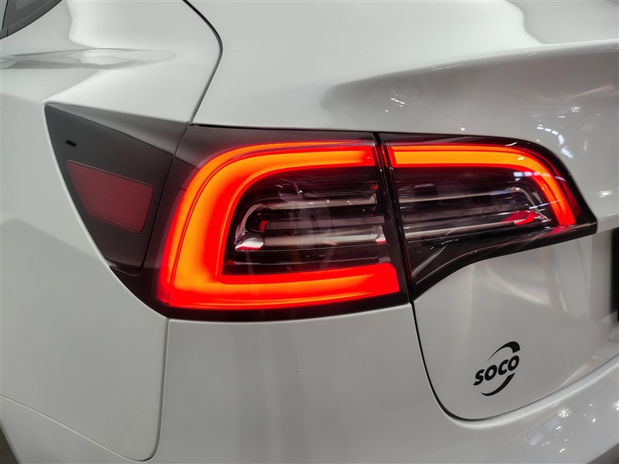 Tesla Model 3 60 kWh Standard Plus NAVI / FULL LED / CUIR / PANO (2023) - Photo 16