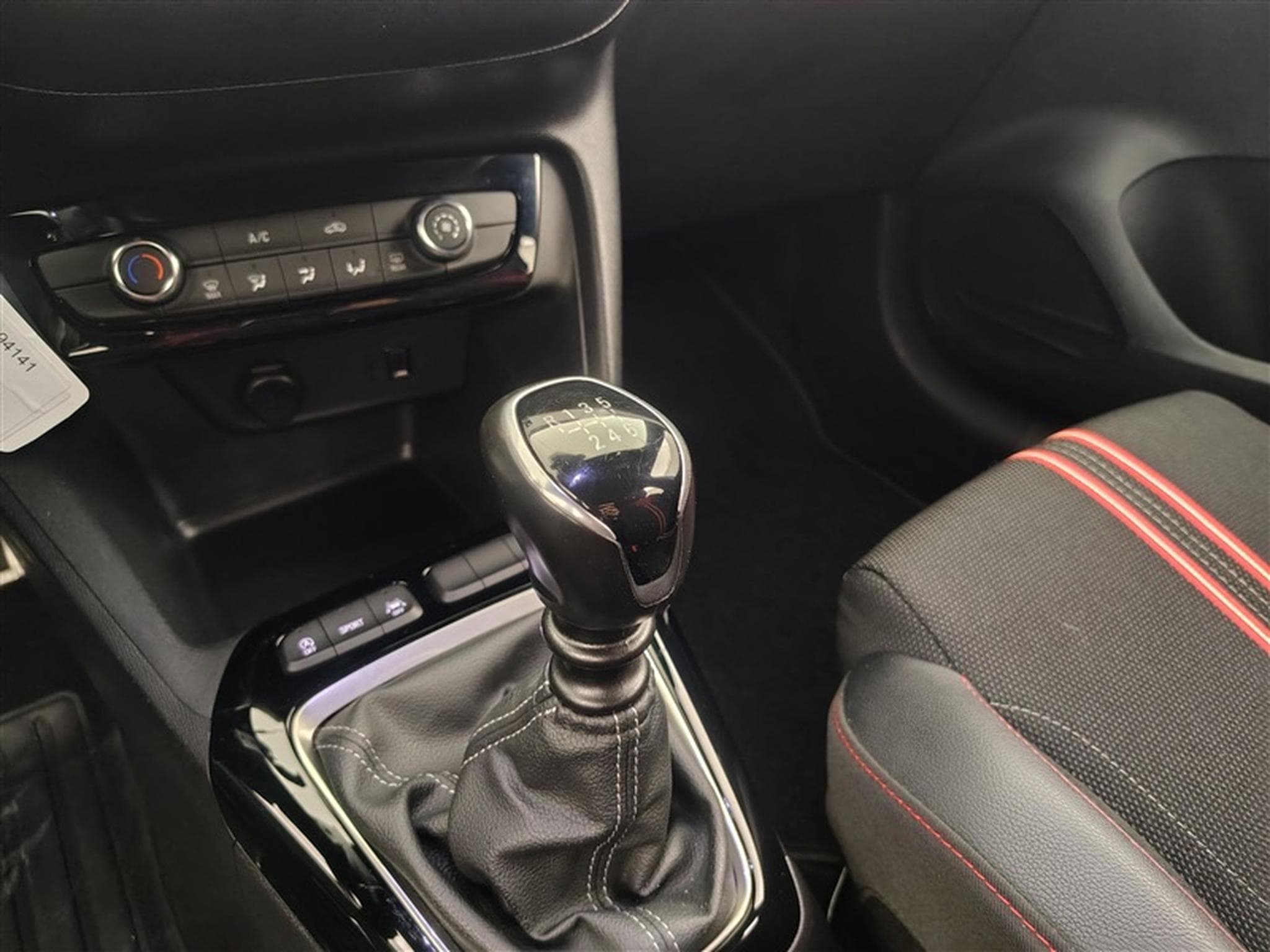 Opel Corsa 1.2 Turbo 100Cv GS Line S-CUIR / NAVI / CARPLAY (2022) - Photo 12