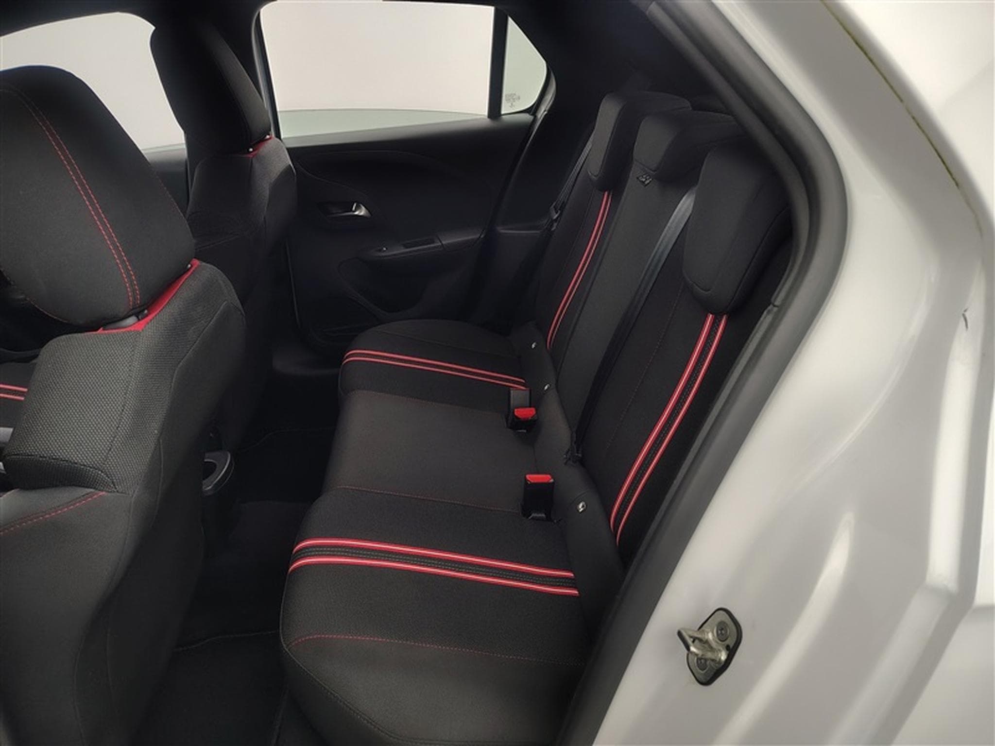 Opel Corsa 1.2 Turbo 100Cv GS Line S-CUIR / NAVI / CARPLAY (2022) - Photo 13