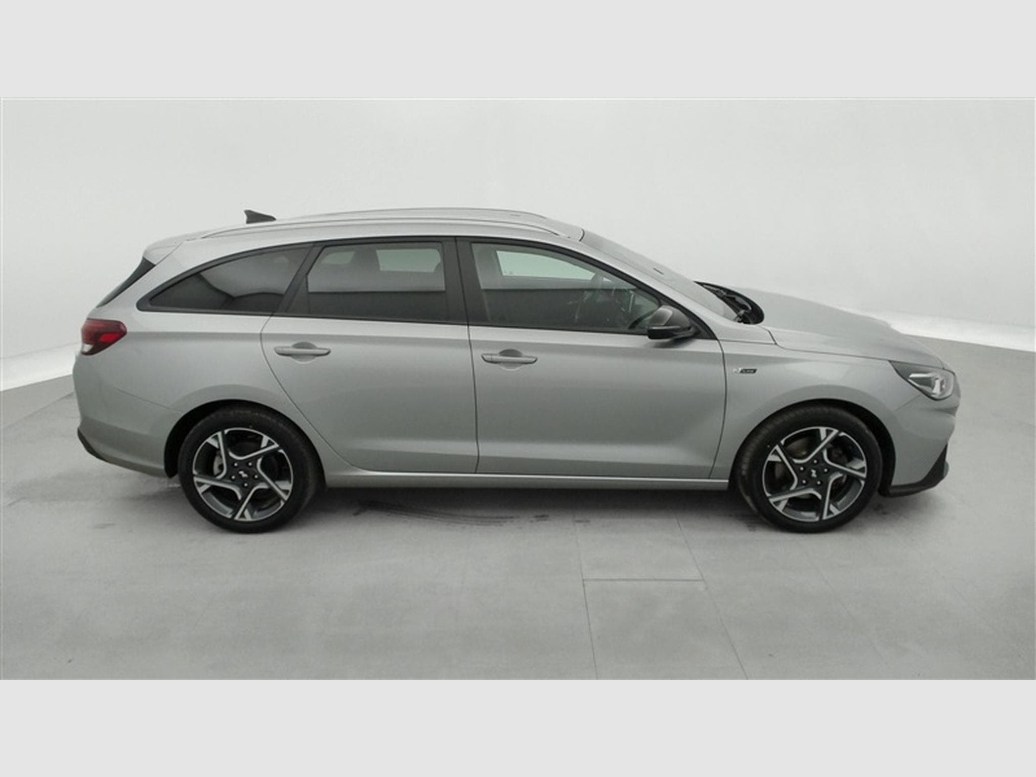 Hyundai i30 Wagon 1.0 T-GDi MHEV Twist N-Line °CARPLAY °CAM °PDC °JA17° (2024) - Photo 24