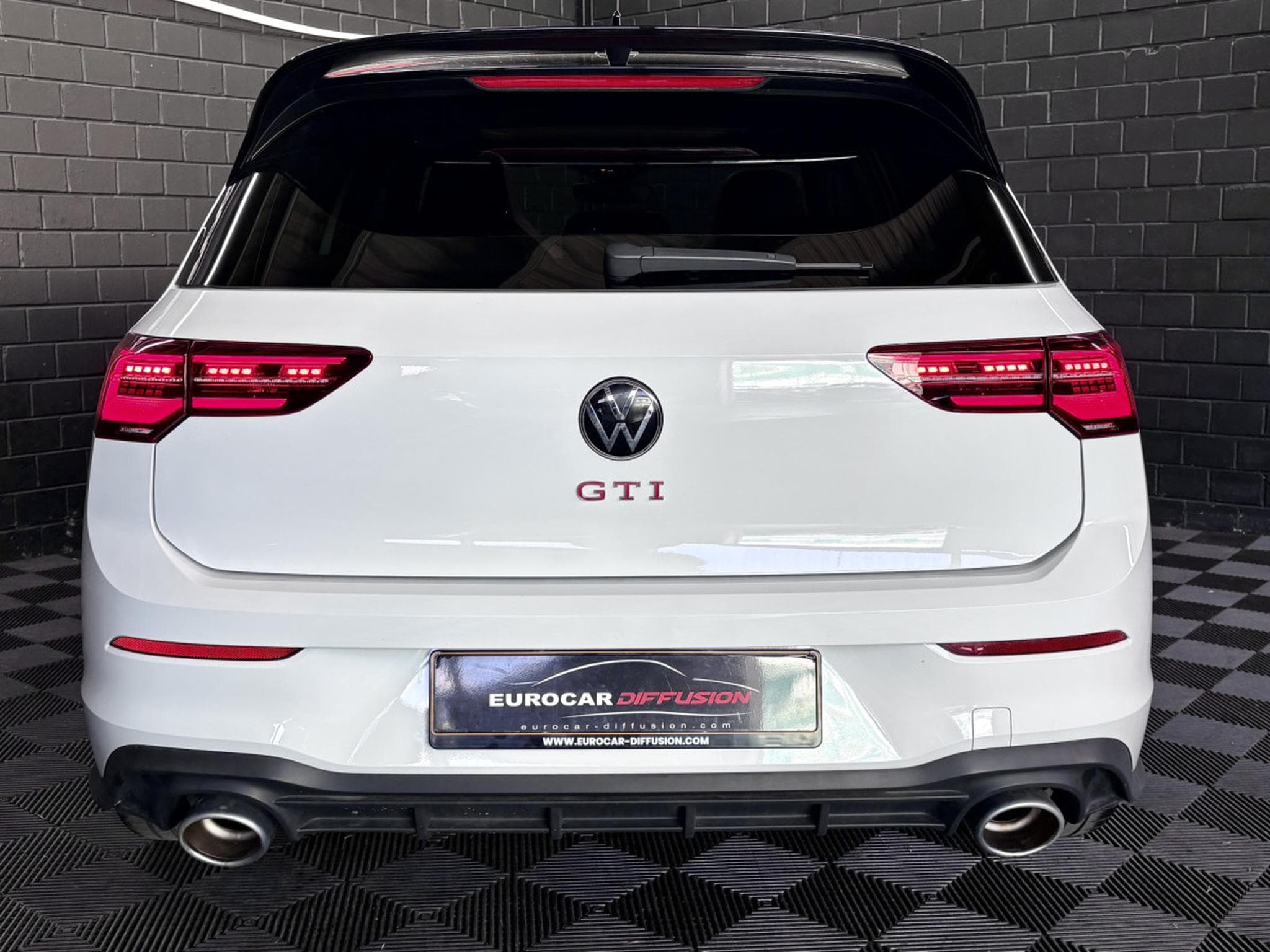 VW Golf GTI Clubsport 2.0 TSI 300 CV DSG7 * MATRIX *PANO* *HARMAN* C (2024) - Foto 5