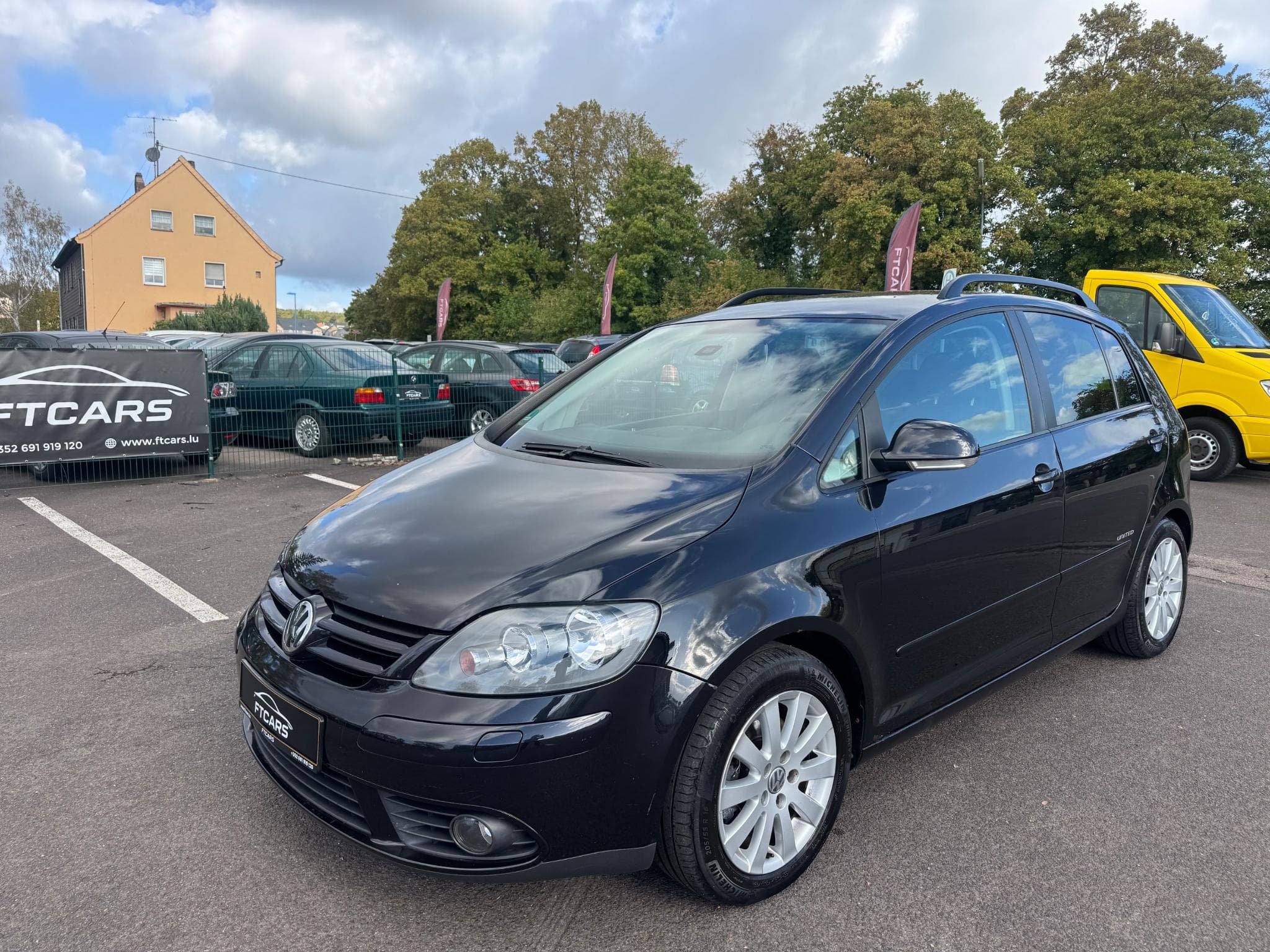 VW Golf 1.9 TDI 105ch (2009) - Photo 1