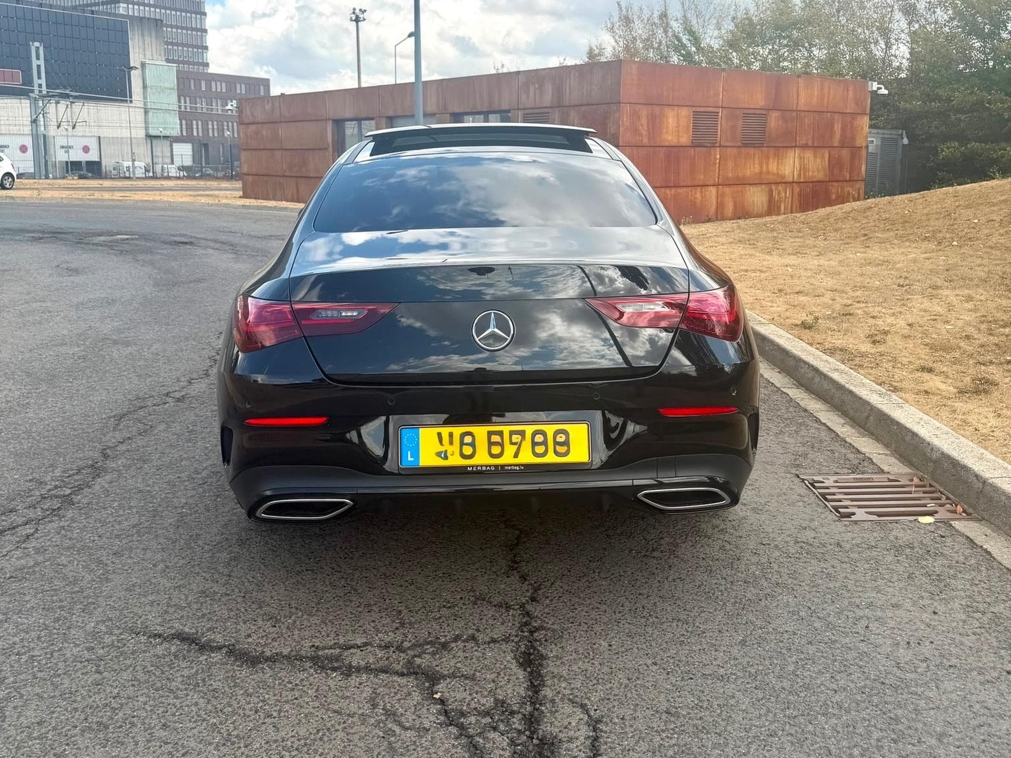 Mercedes CLA 200 AMG Line (2025) - Photo 4