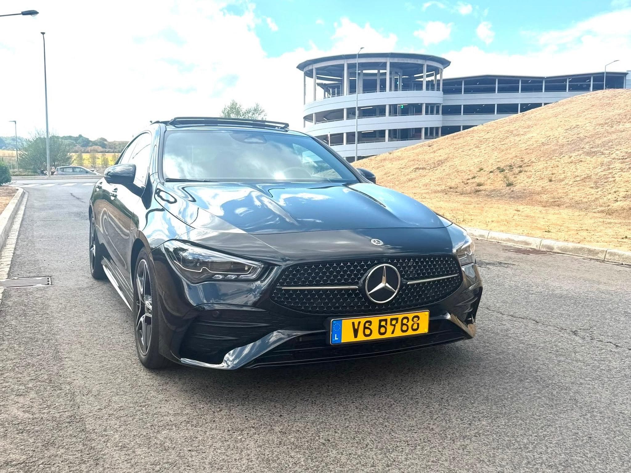 Mercedes CLA 200 AMG Line (2025) - Photo 6