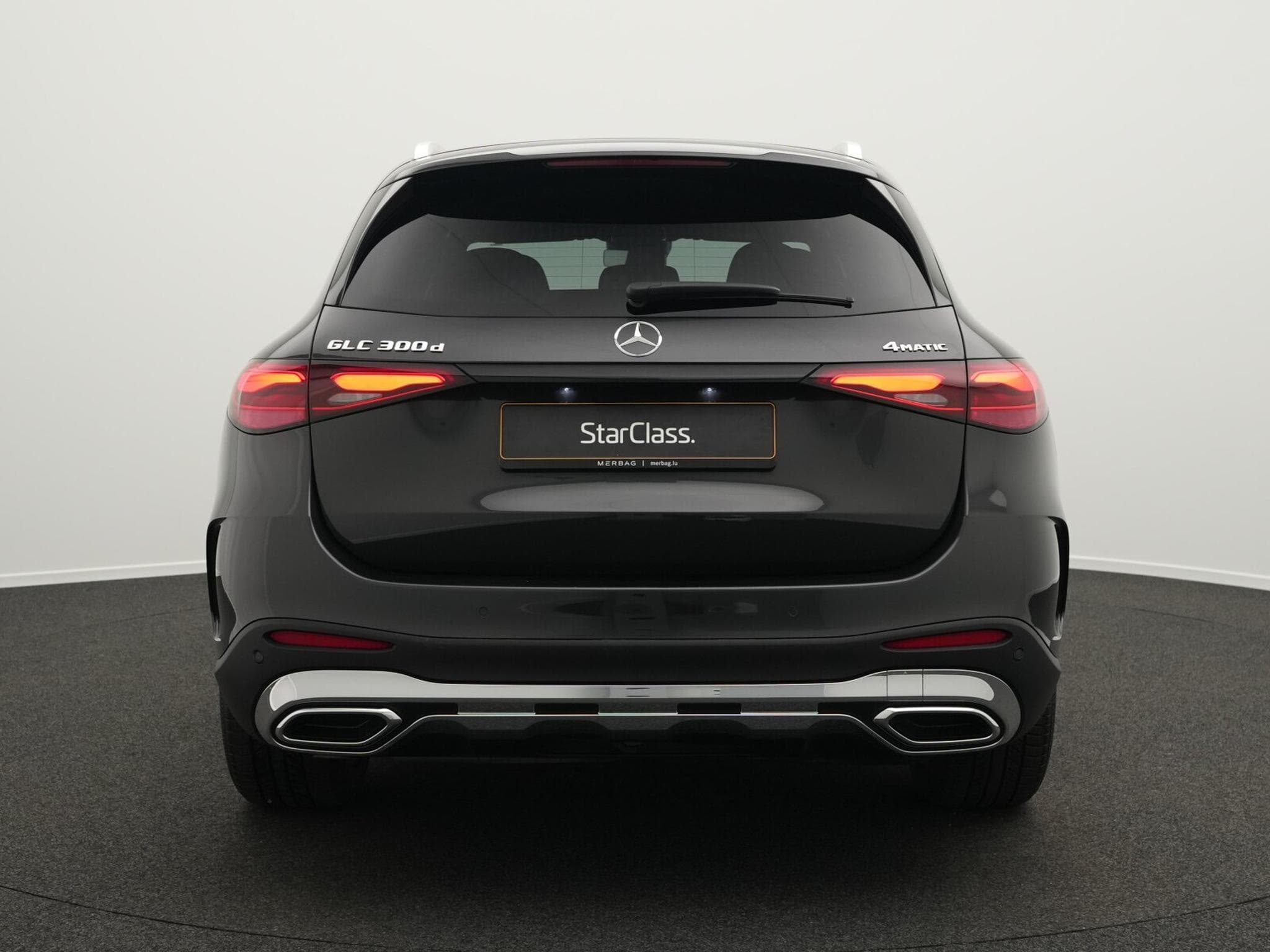 Mercedes GLC 300 d 4M AMG-Line LED+AHK+Totw+Memo (2025) - Photo 4