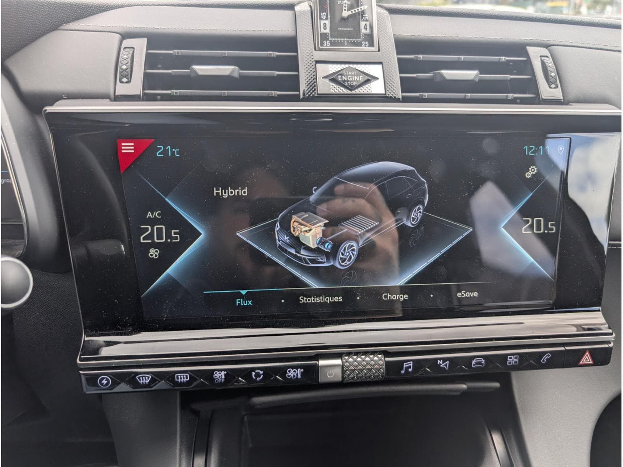 DS Automobiles DS7 E-TENSE 225 RIVOLI BOITE AUTO (2022) - Photo 12