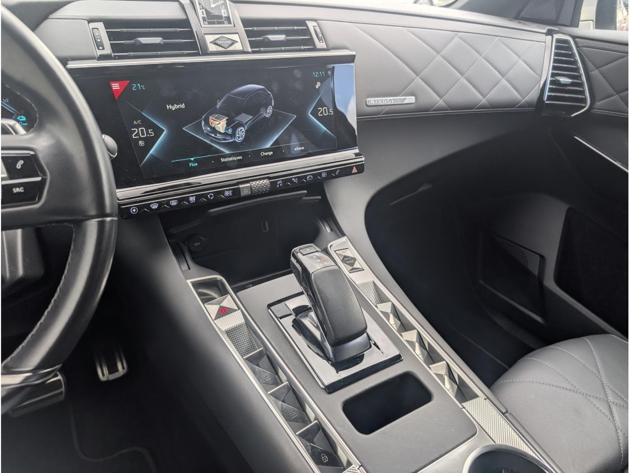 DS Automobiles DS7 E-TENSE 225 RIVOLI BOITE AUTO (2022) - Photo 13