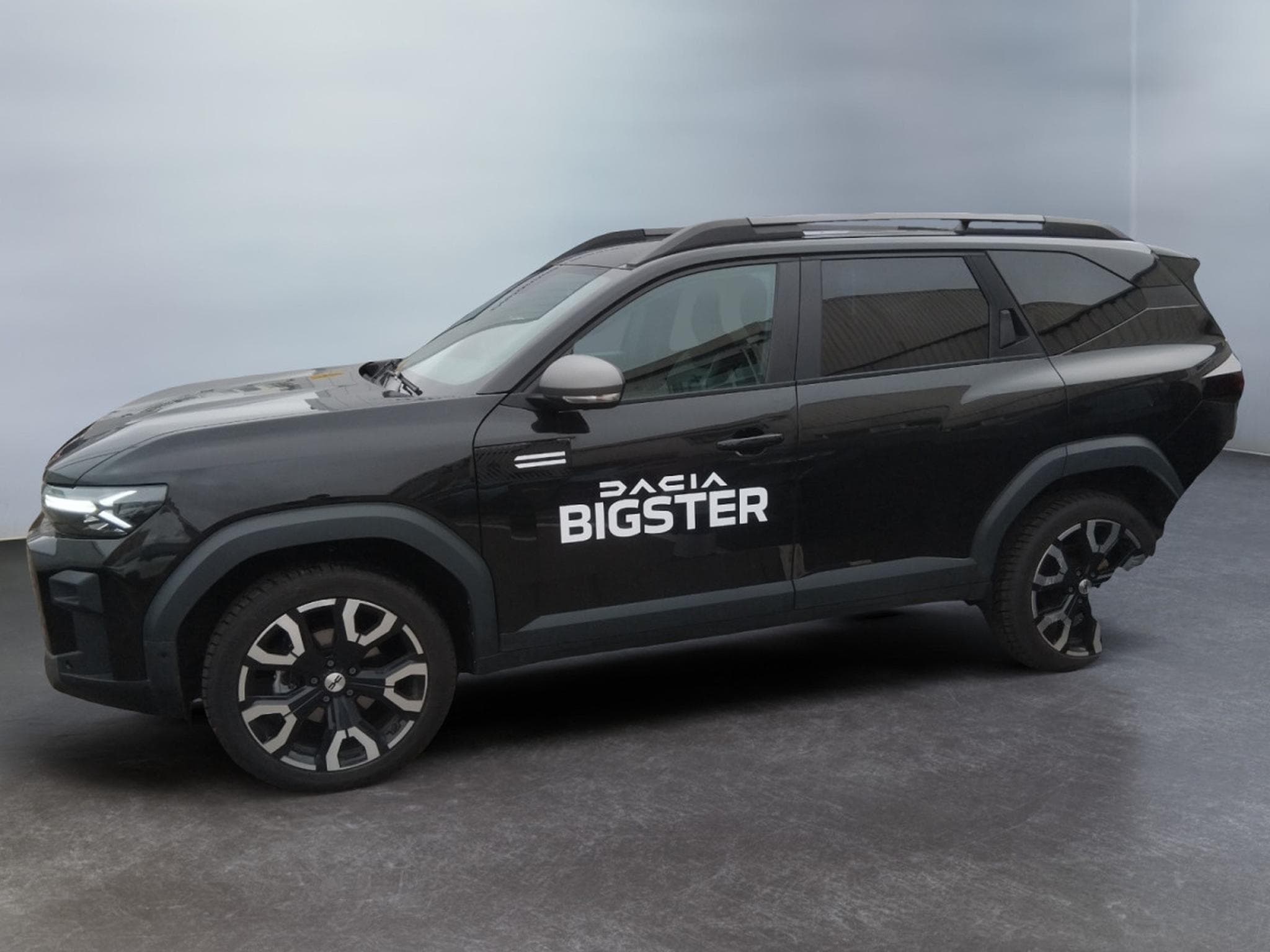 Dacia Bigster 1.8 Hybrid Journey (2026) - Photo 5