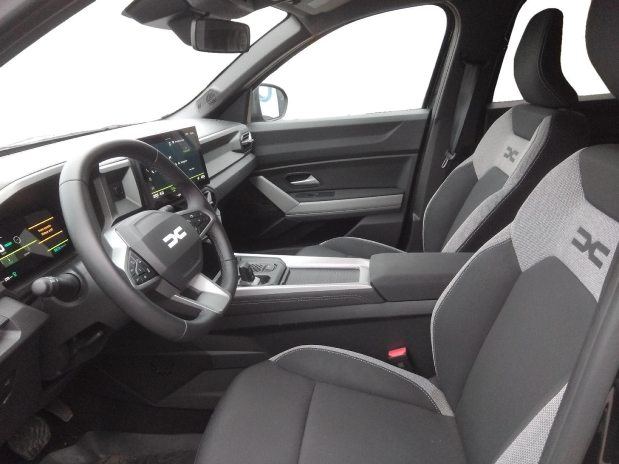 Dacia Bigster 1.8 Hybrid Journey (2026) - Photo 6
