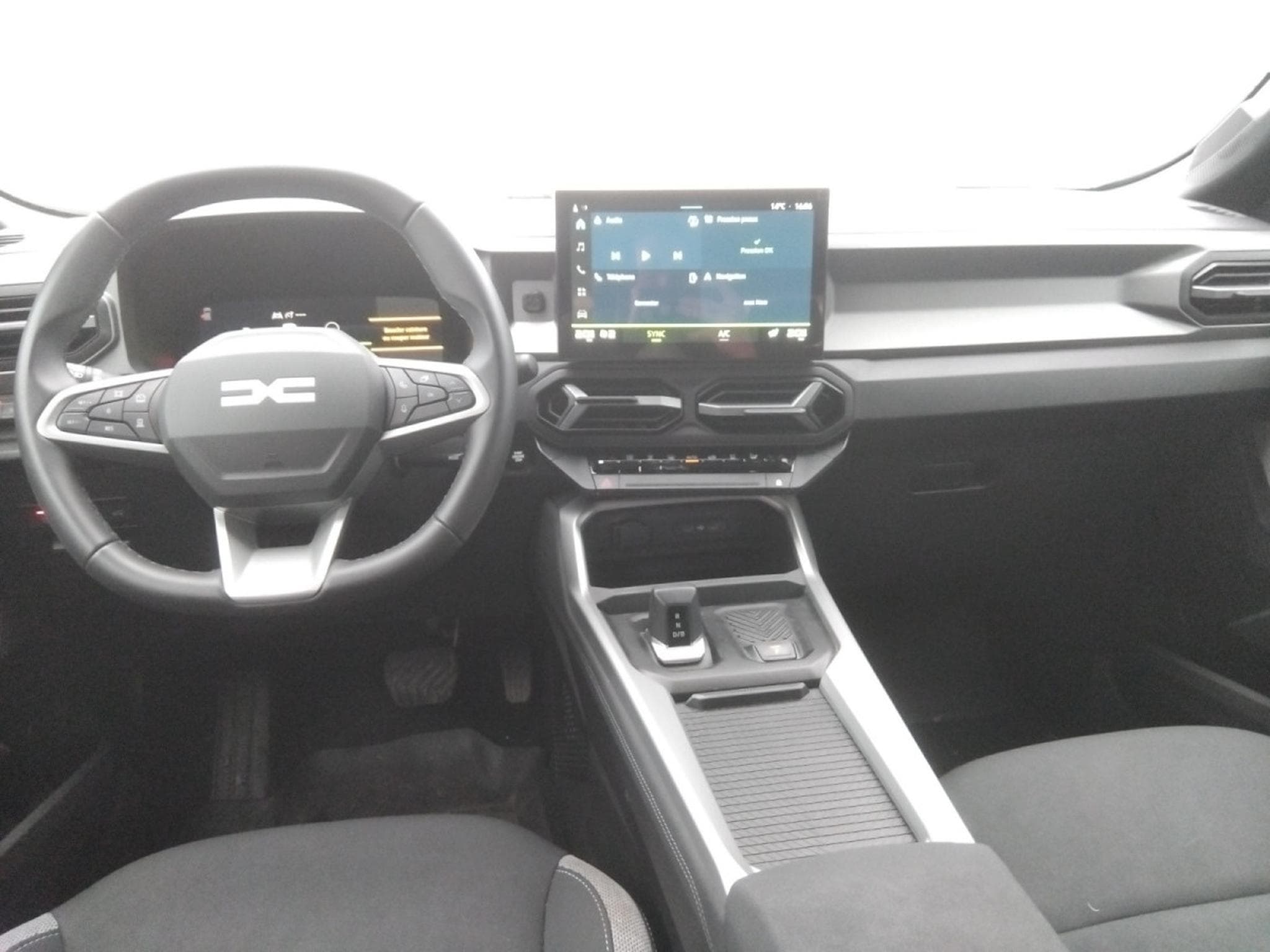 Dacia Bigster 1.8 Hybrid Journey (2026) - Photo 7