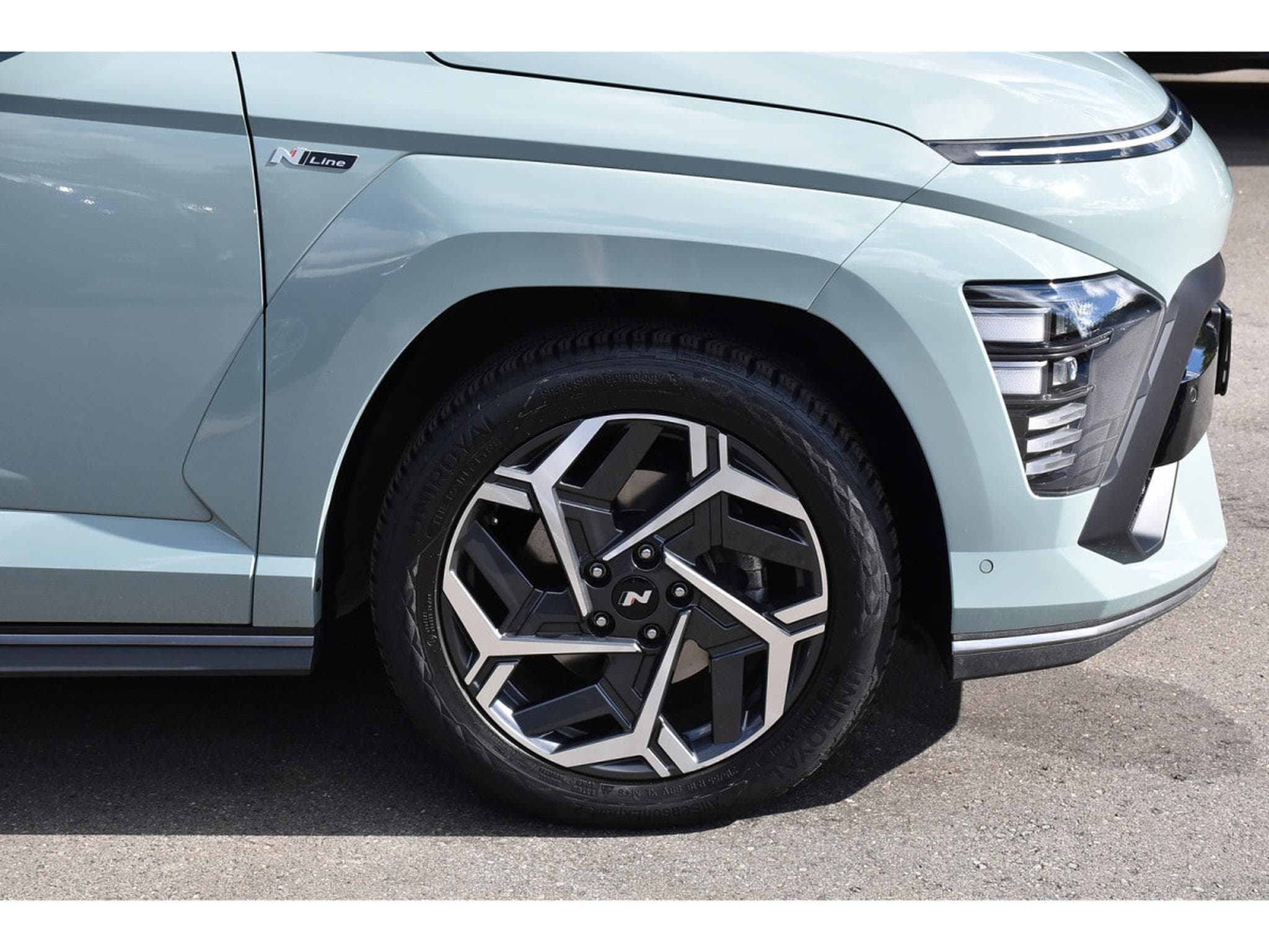 Hyundai Kona 1.6 T-GDI Shine N-Line DCT PANO MEMO SG VENT CAM360 1° MAIN (2024) - Foto 5