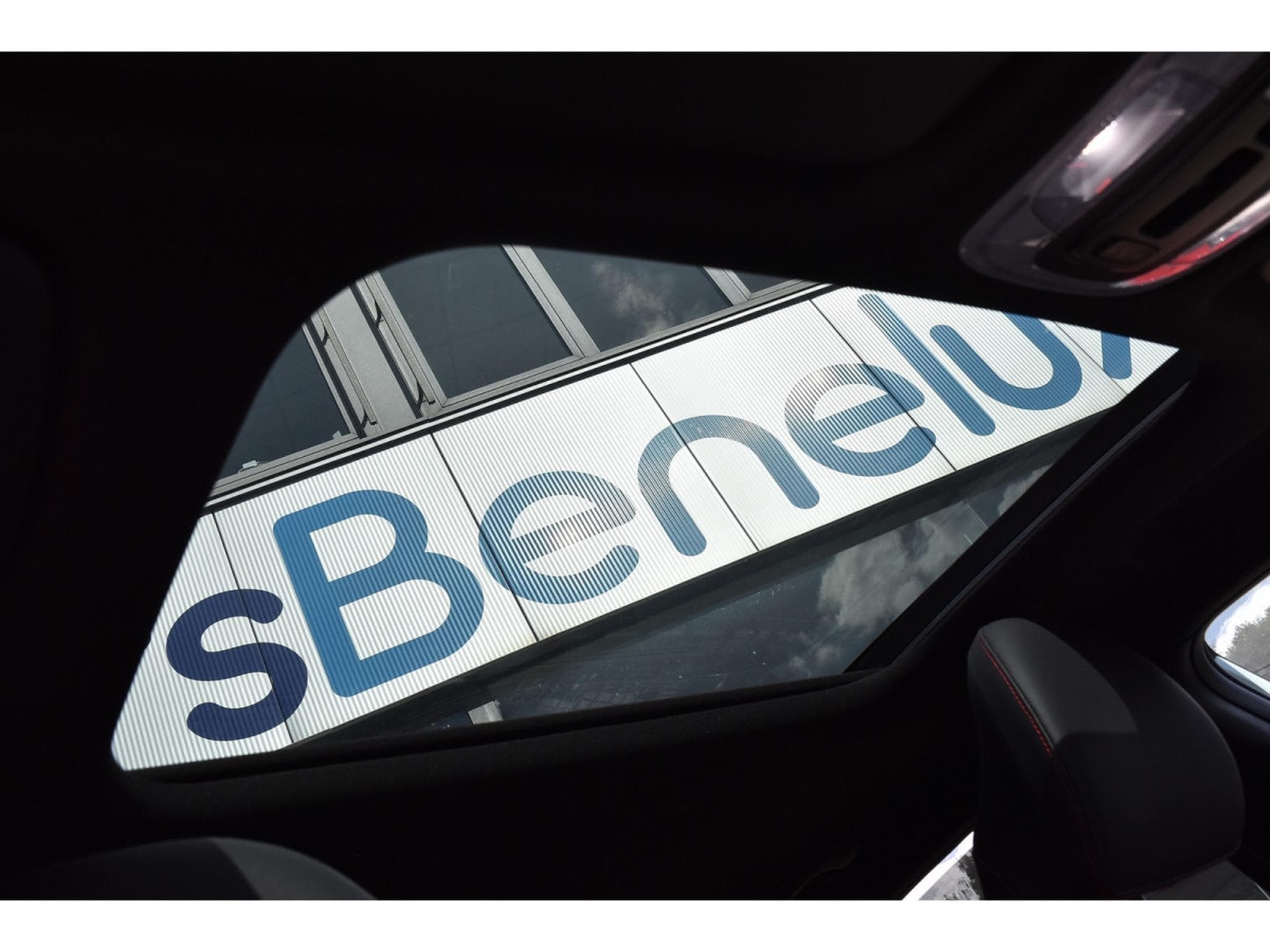 Hyundai Kona 1.6 T-GDI Shine N-Line DCT PANO MEMO SG VENT CAM360 1° MAIN (2024) - Foto 9