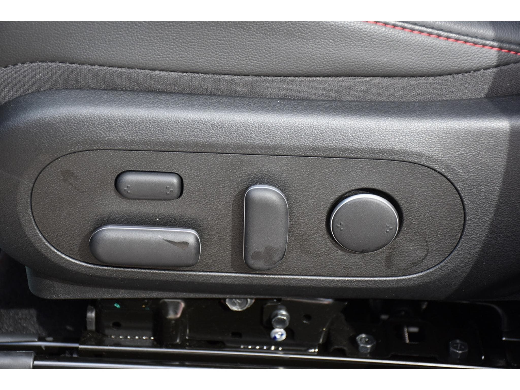 Hyundai Kona 1.6 T-GDI Shine N-Line DCT PANO MEMO SG VENT CAM360 1° MAIN (2024) - Foto 22