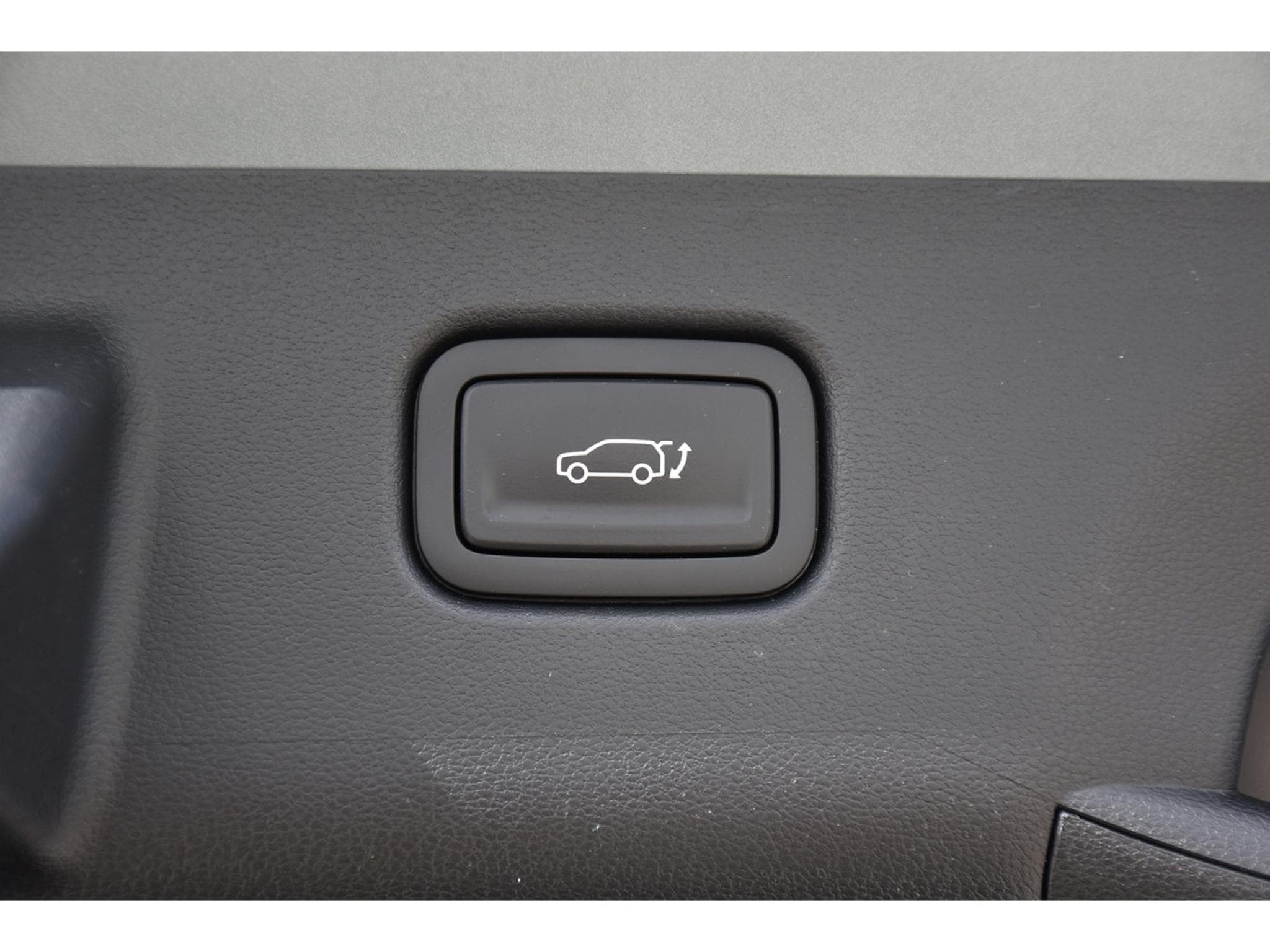Hyundai Kona 1.6 T-GDI Shine N-Line DCT PANO MEMO SG VENT CAM360 1° MAIN (2024) - Foto 24