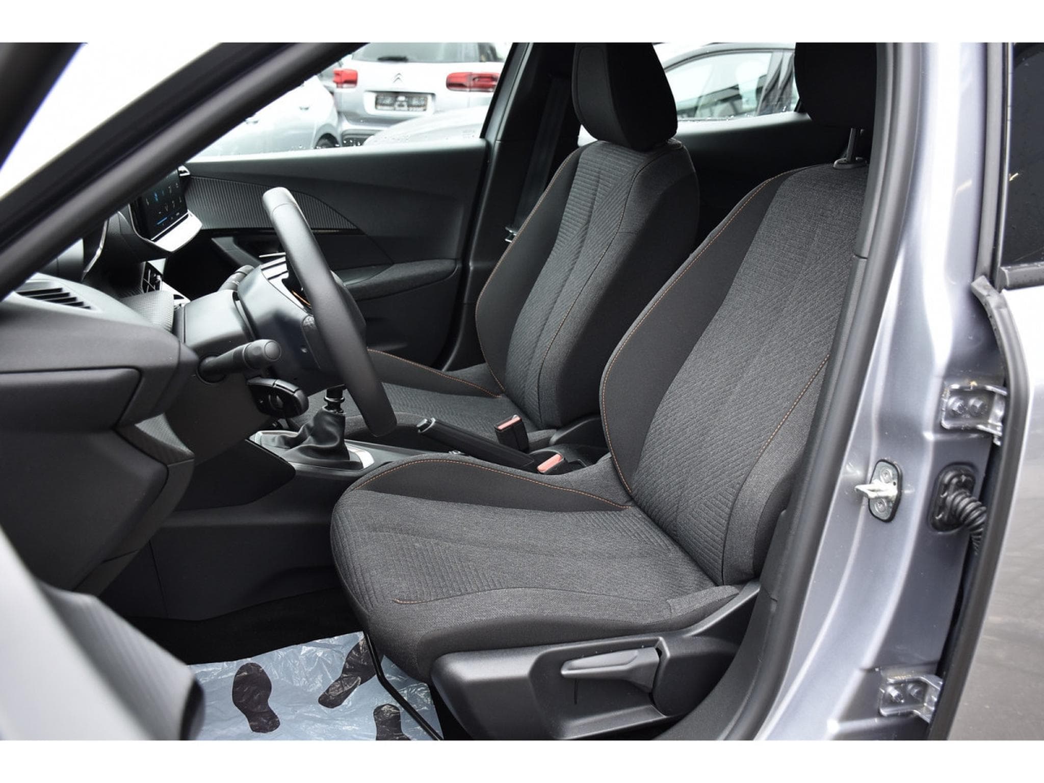 Peugeot 2008 1.2 Style REGUL SMARTPHONE LANE PDC 1° MAIN (2025) - Foto 6