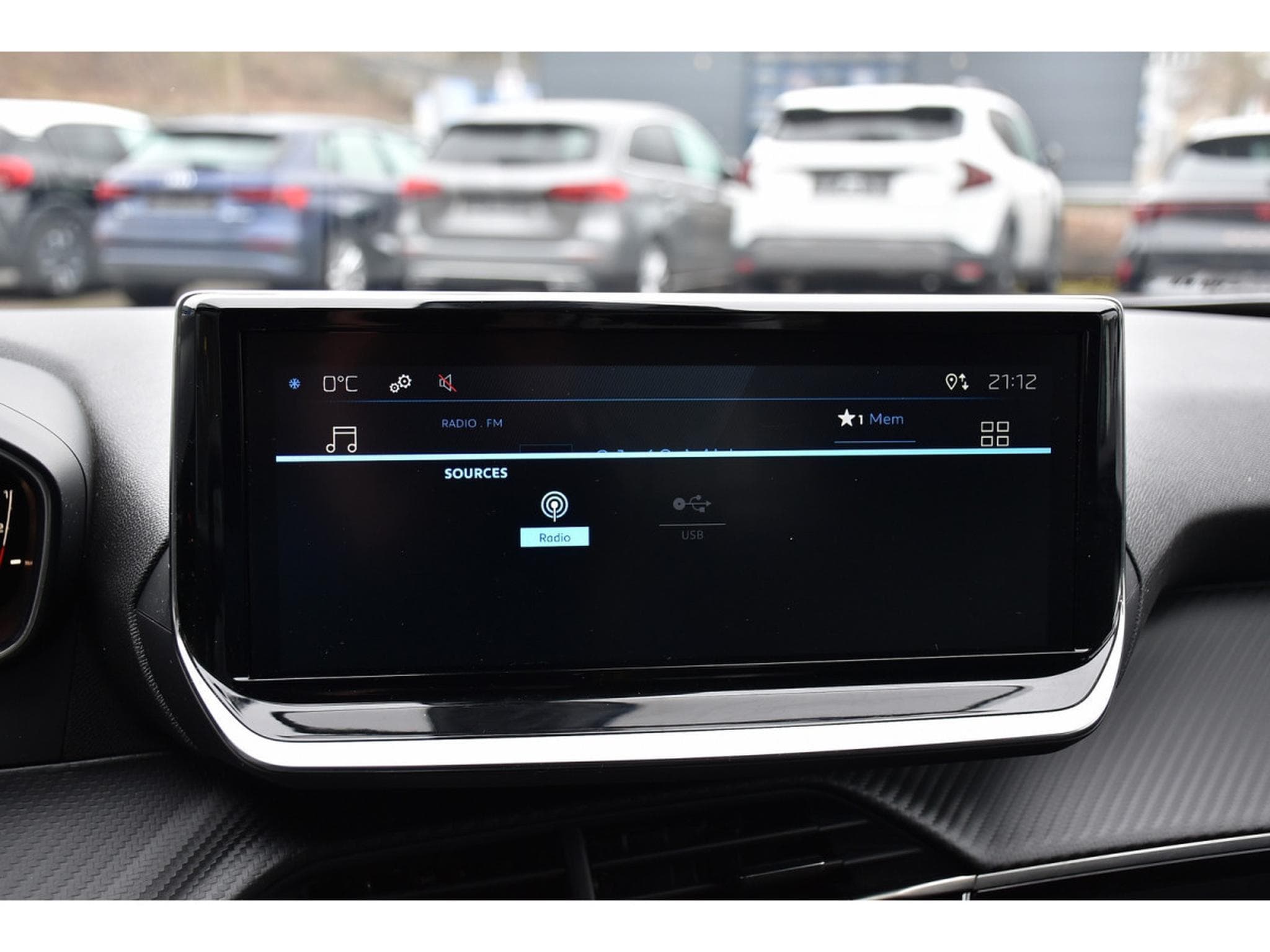 Peugeot 2008 1.2 Style REGUL SMARTPHONE LANE PDC 1° MAIN (2025) - Foto 11